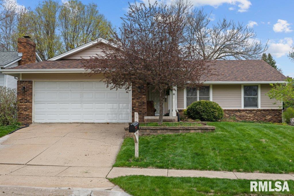 1524 W 46th Place Property Photo