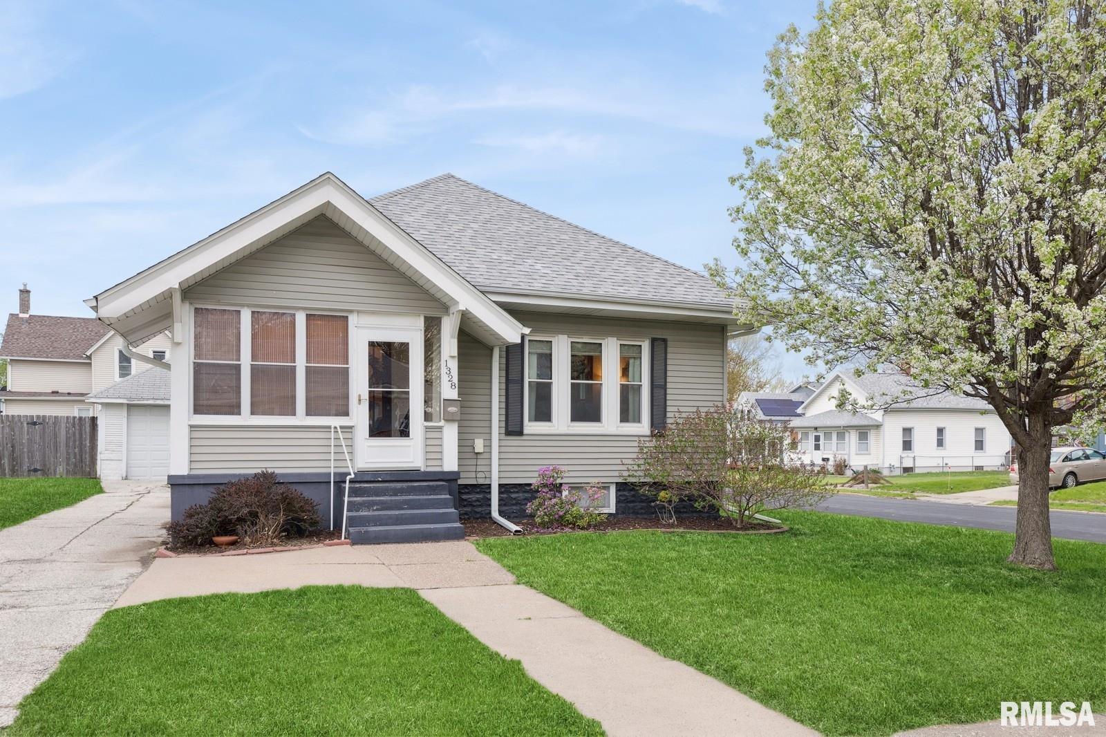 1328 Sturdevant Street Property Photo
