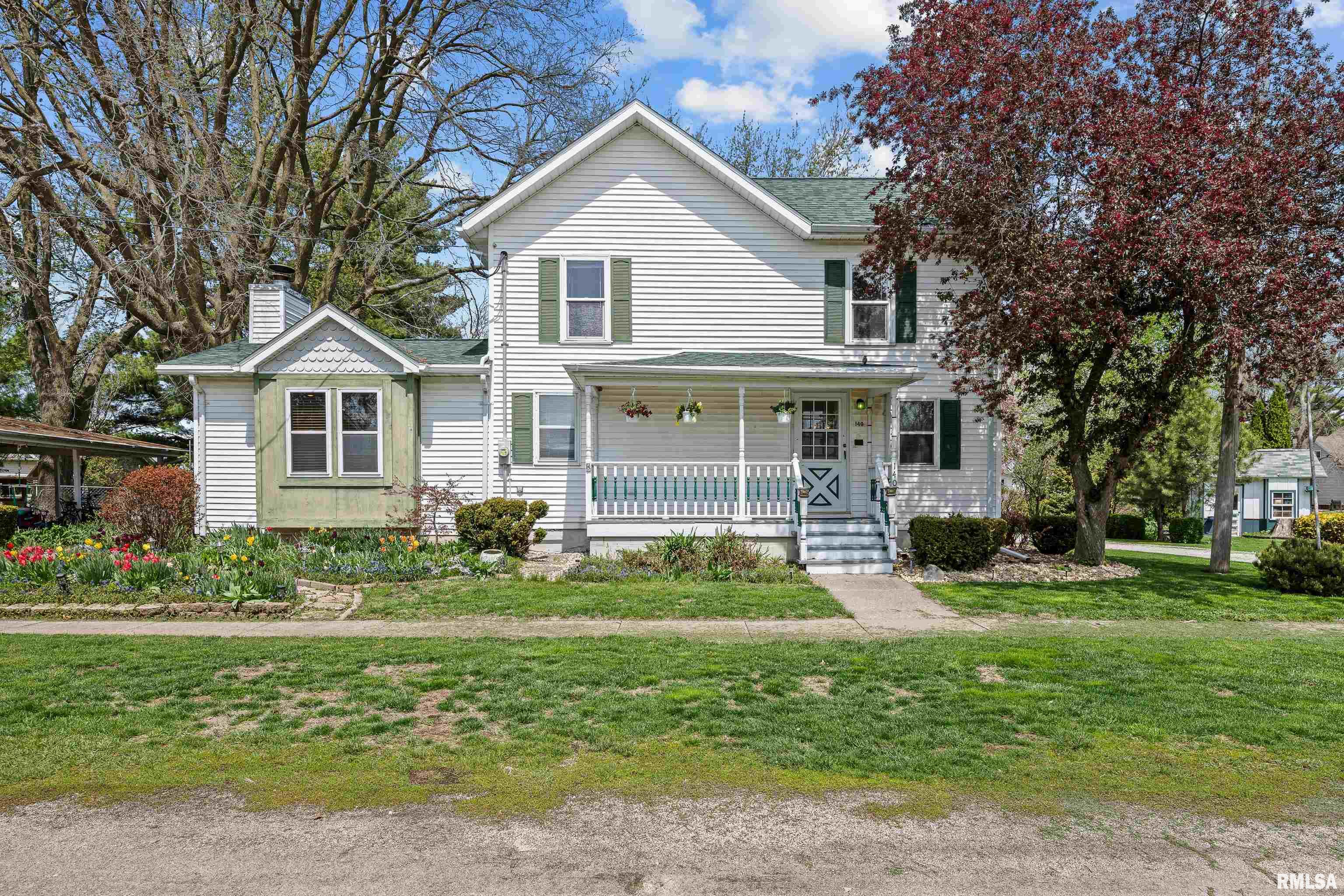 140 W 5TH Avenue