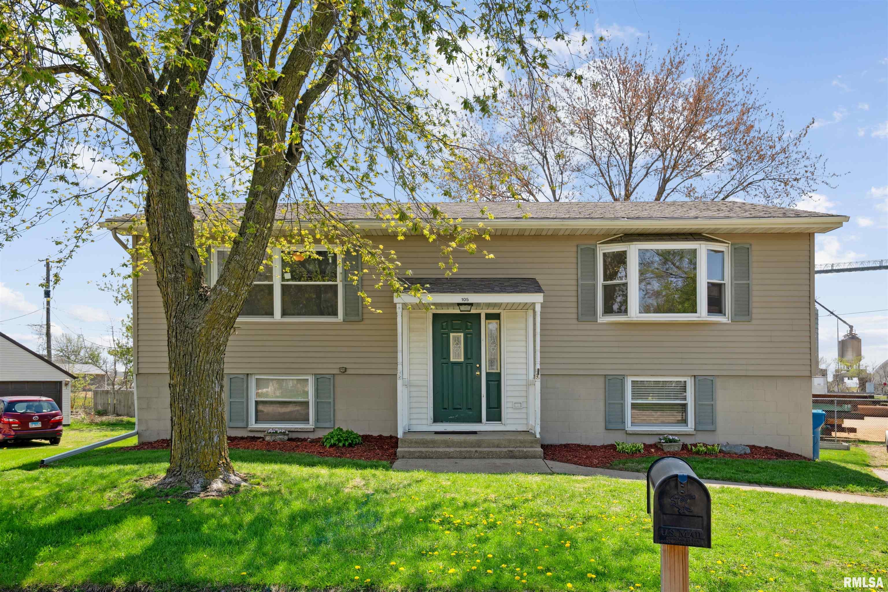105 Country Court Property Photo 1