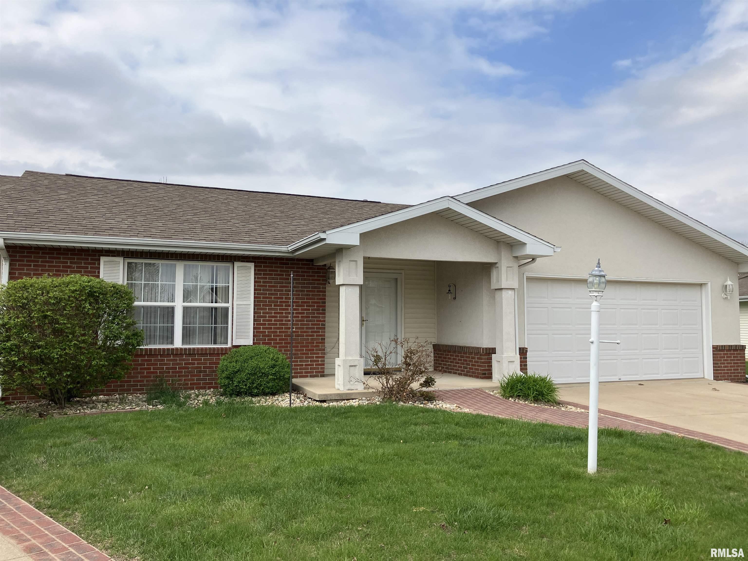 818 Sunset Drive Property Photo