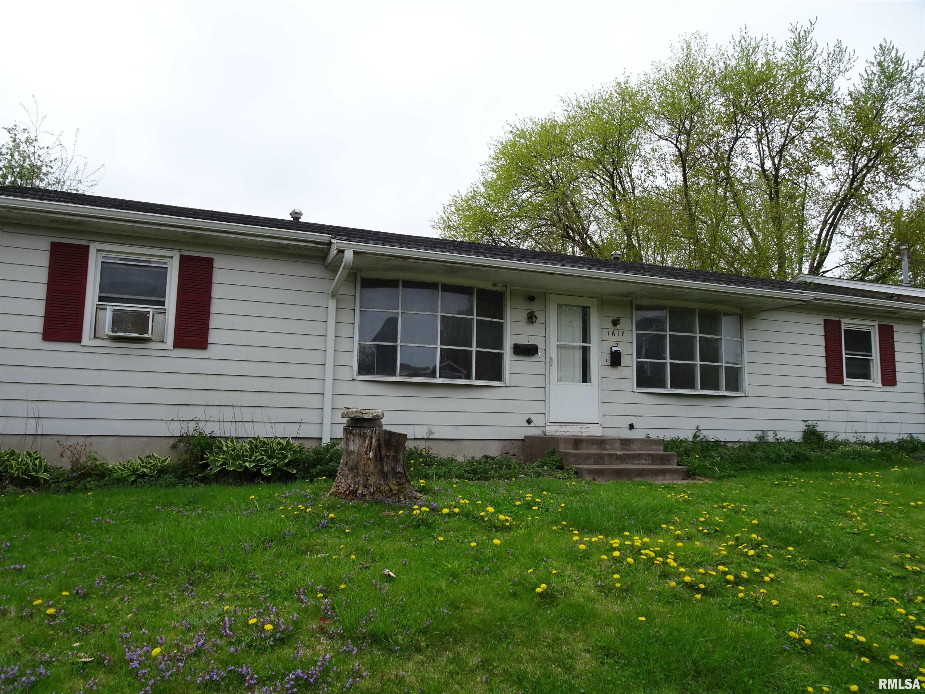 1617 W 43RD Street