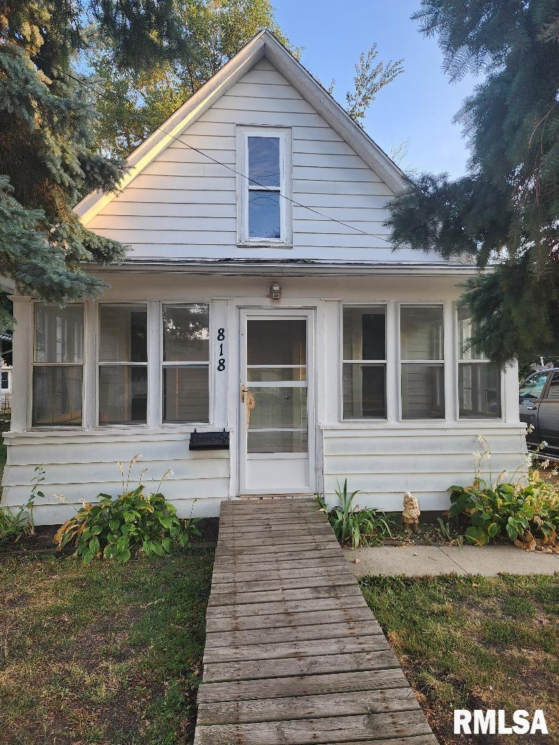 818 16th Avenue Property Photo