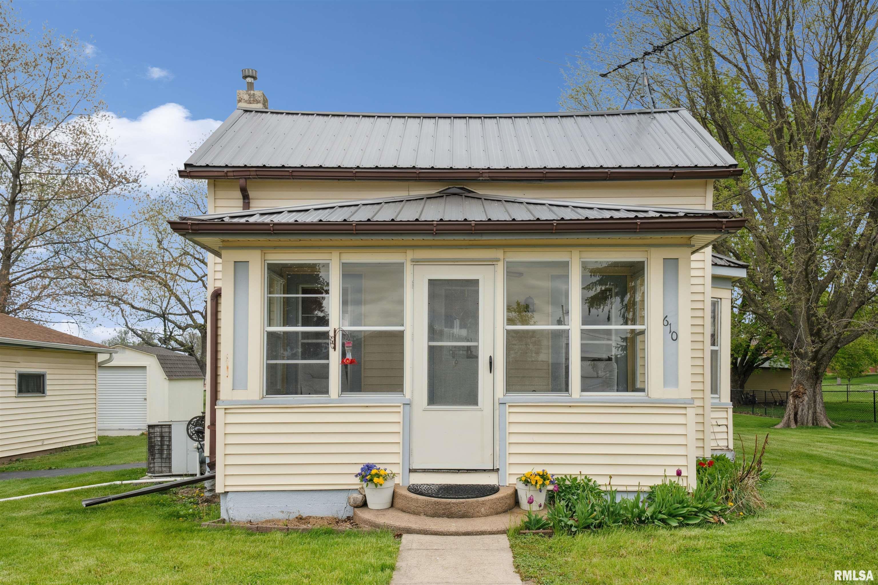 610 5th Street Property Photo