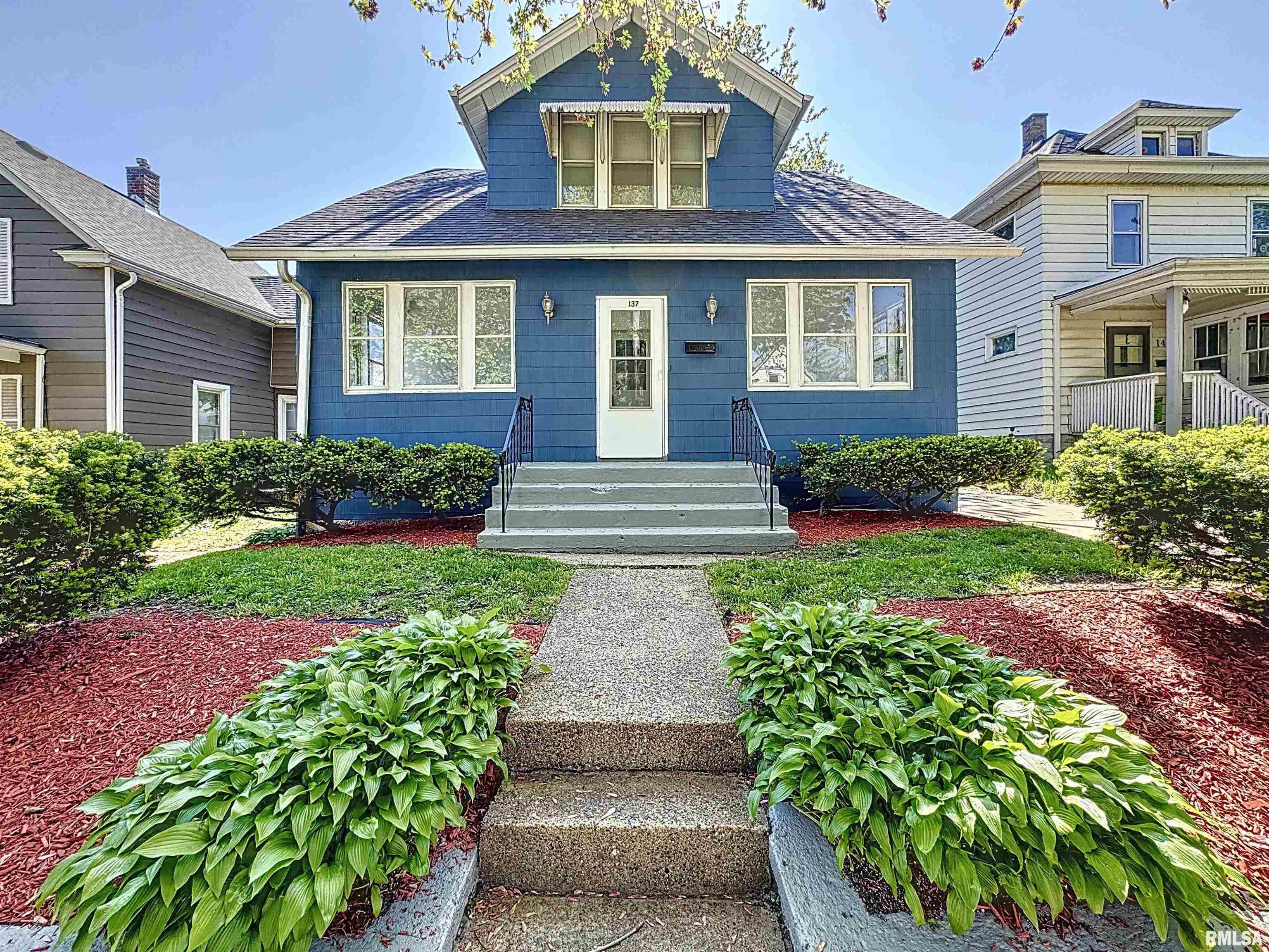 137 15th Street Property Photo