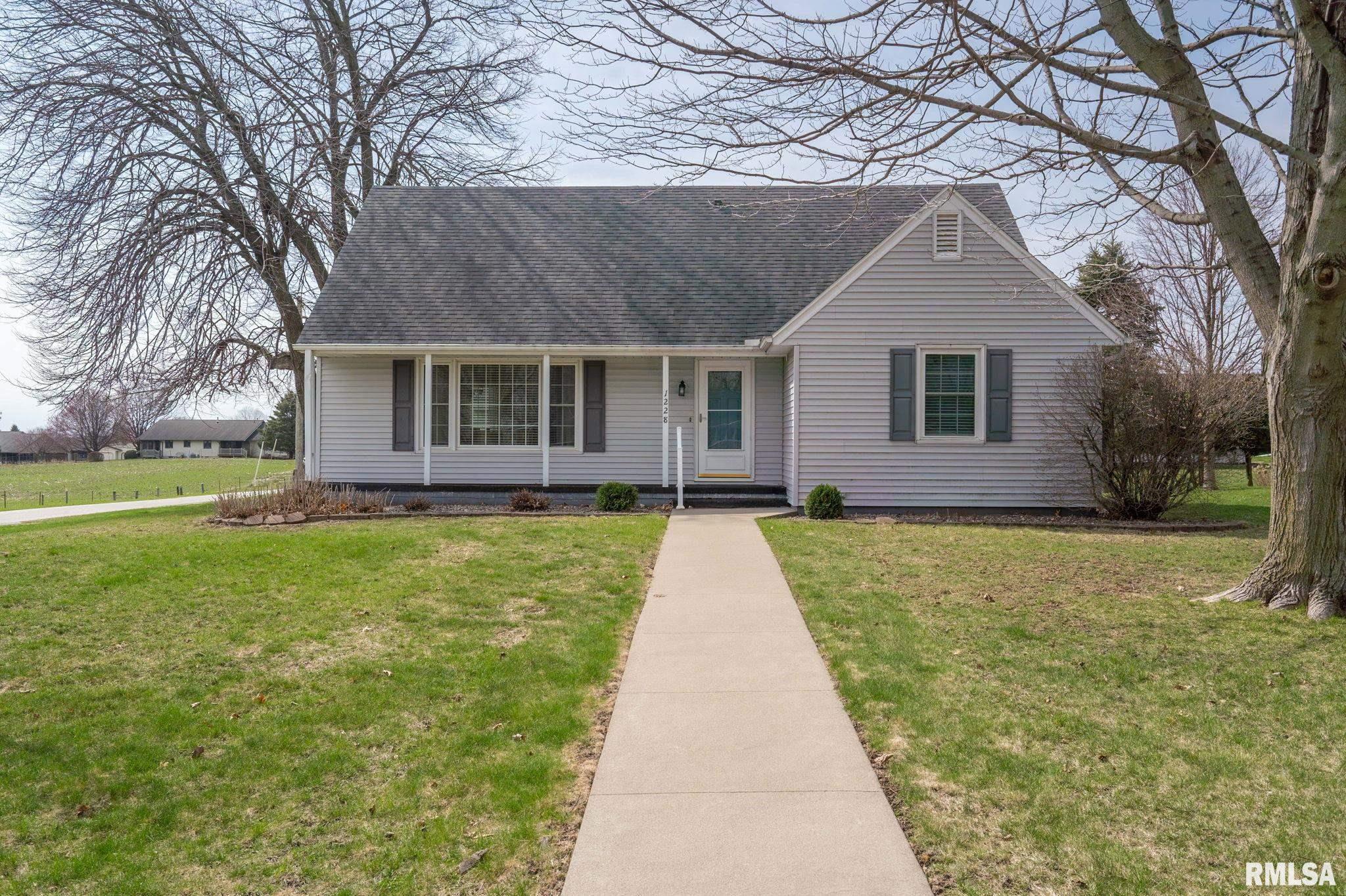 1228 2nd Avenue Property Photo