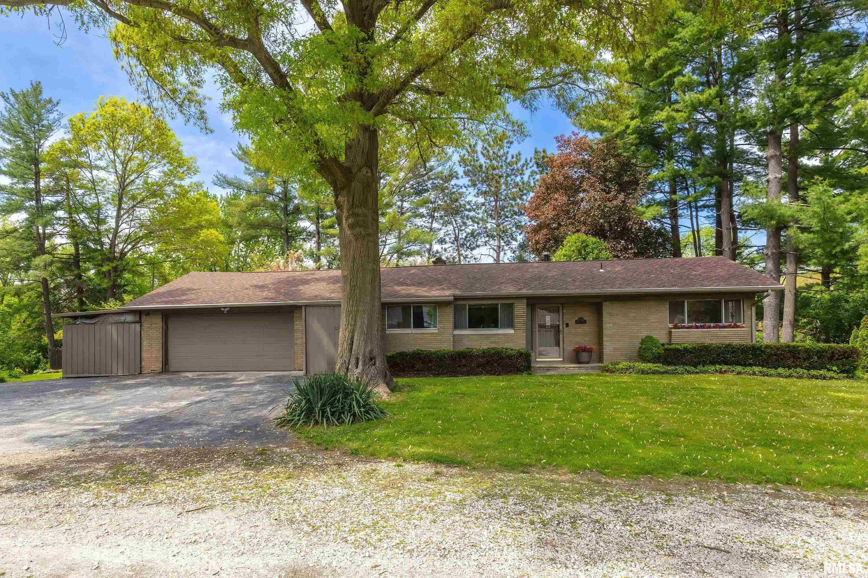 4 Cottonwood Lane Property Photo 1