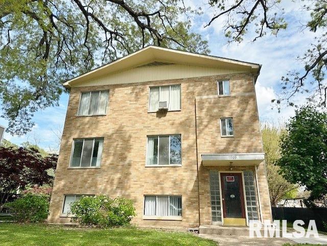 1709 25th Street Property Photo 1