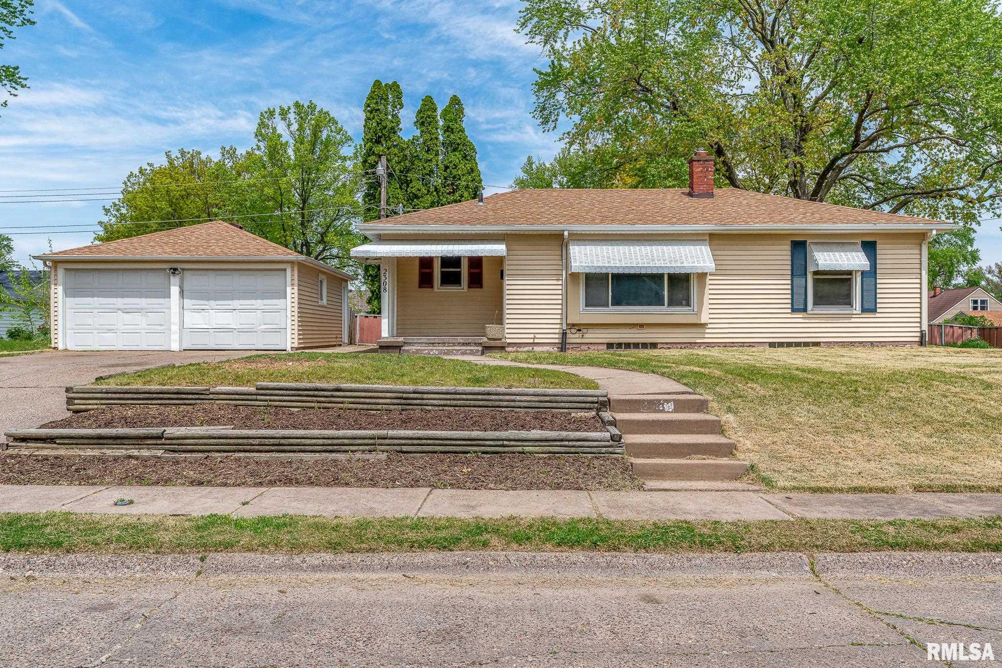 2308 W Lombard Street Property Photo