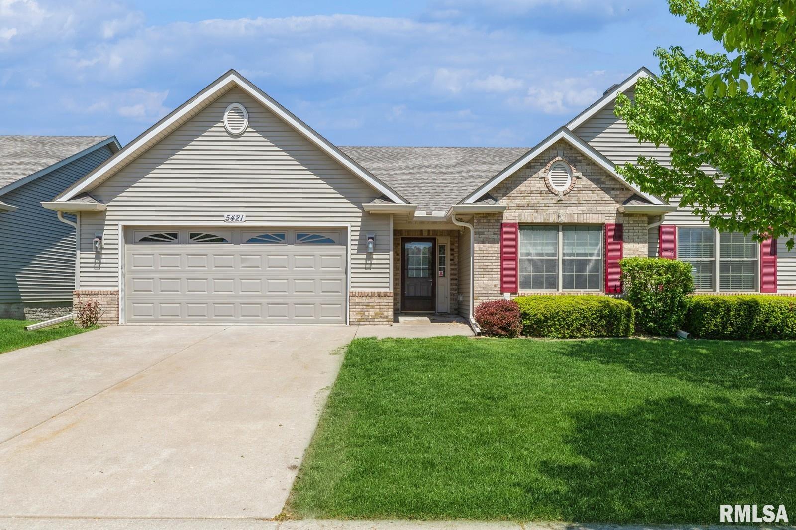 5421 Northwest Circle Property Photo 1