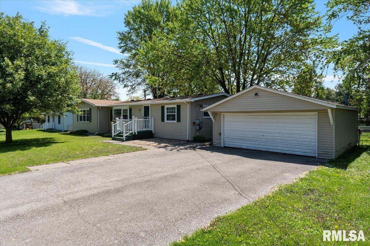 1216 Wisconsin Street Property Photo