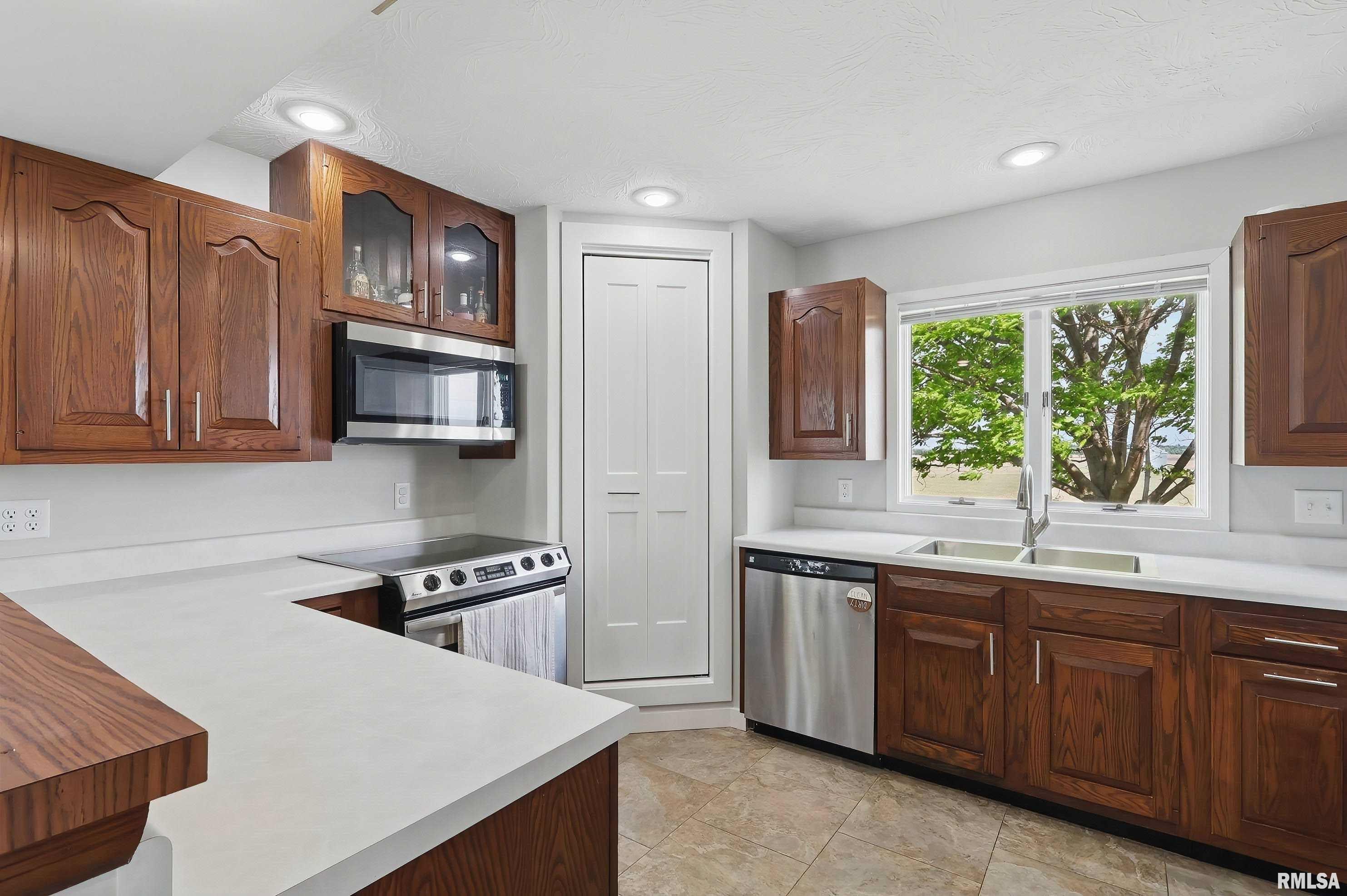 13218 300th Street Property Photo 13