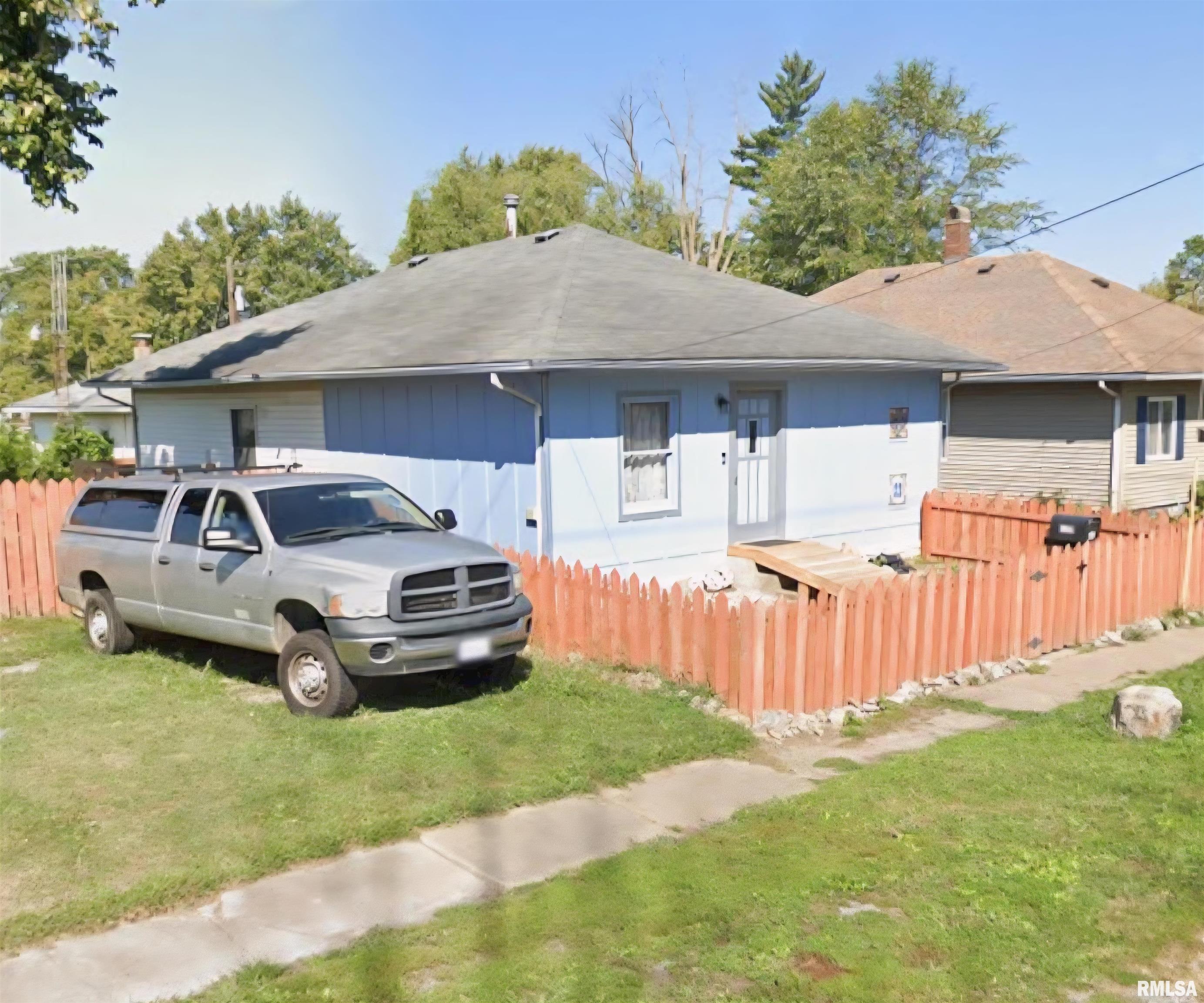 1201 N 13th Street Property Photo 1