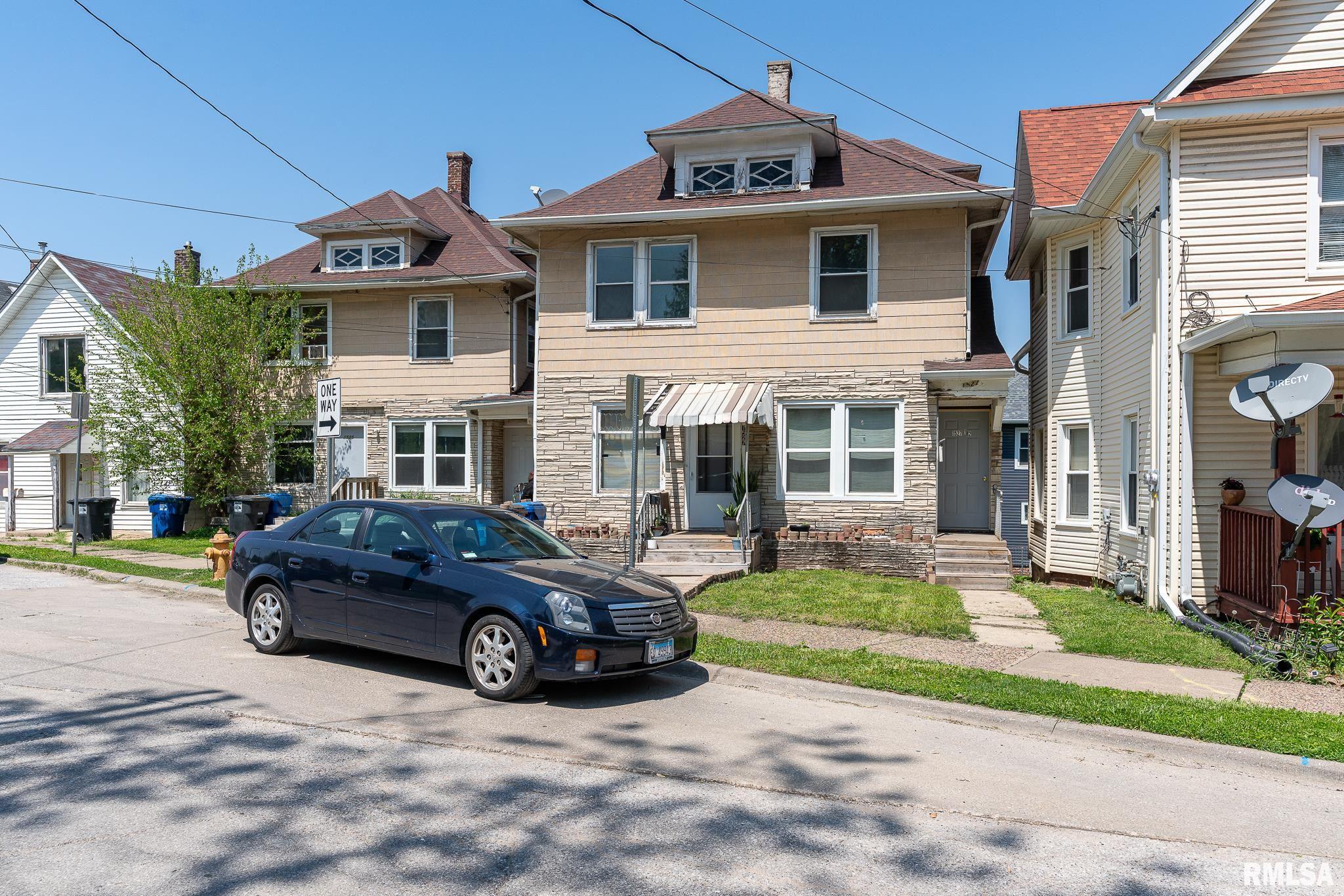 1527 8th Avenue Property Photo 1