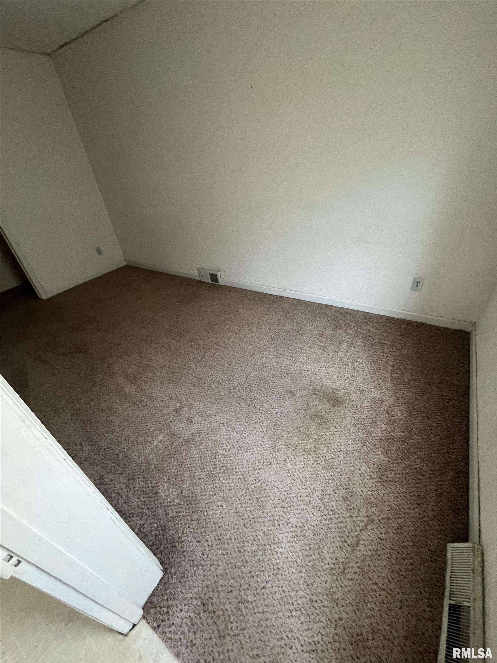 2801 Roosevelt Street Property Photo 3