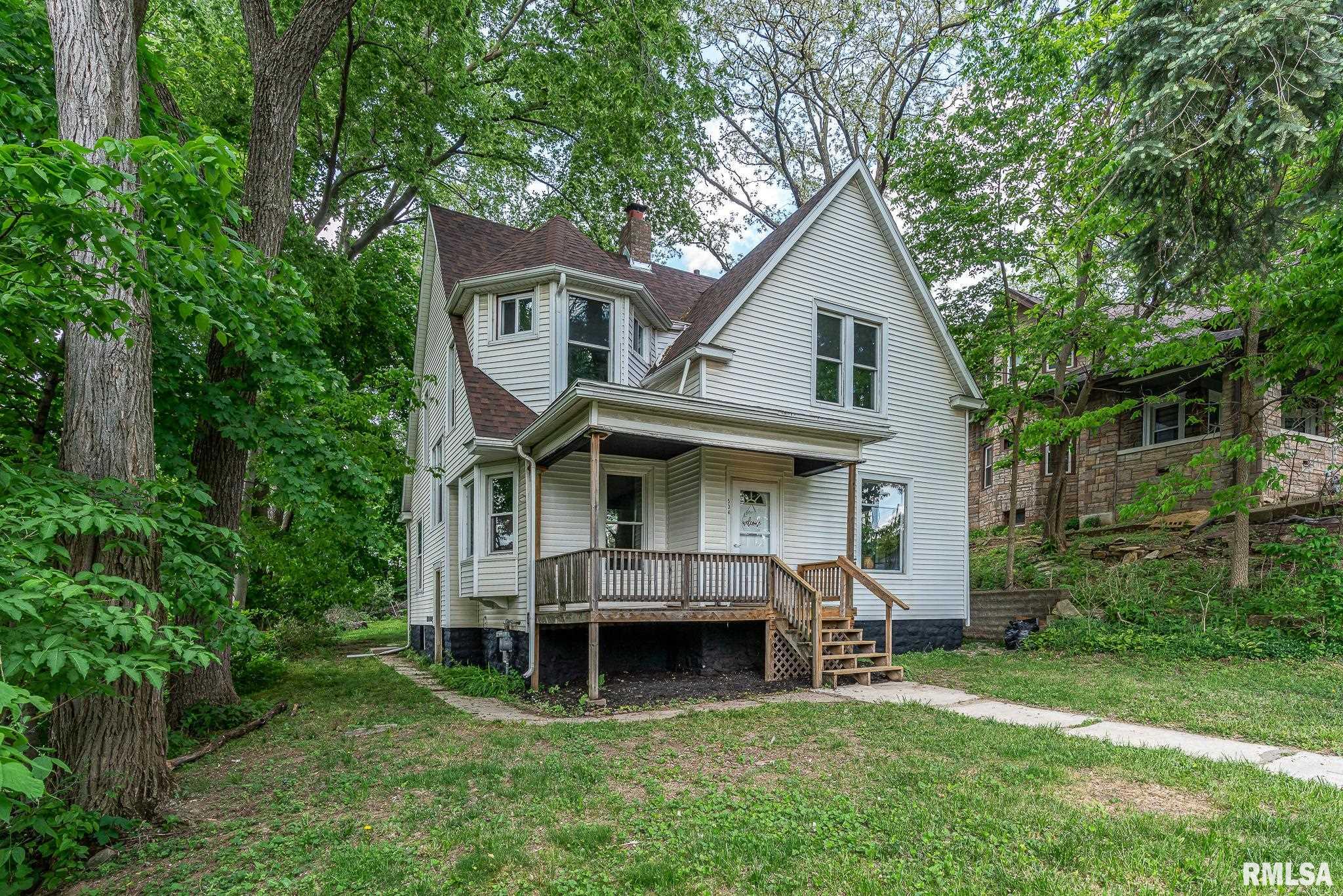 534 Lincoln Court Property Photo 1
