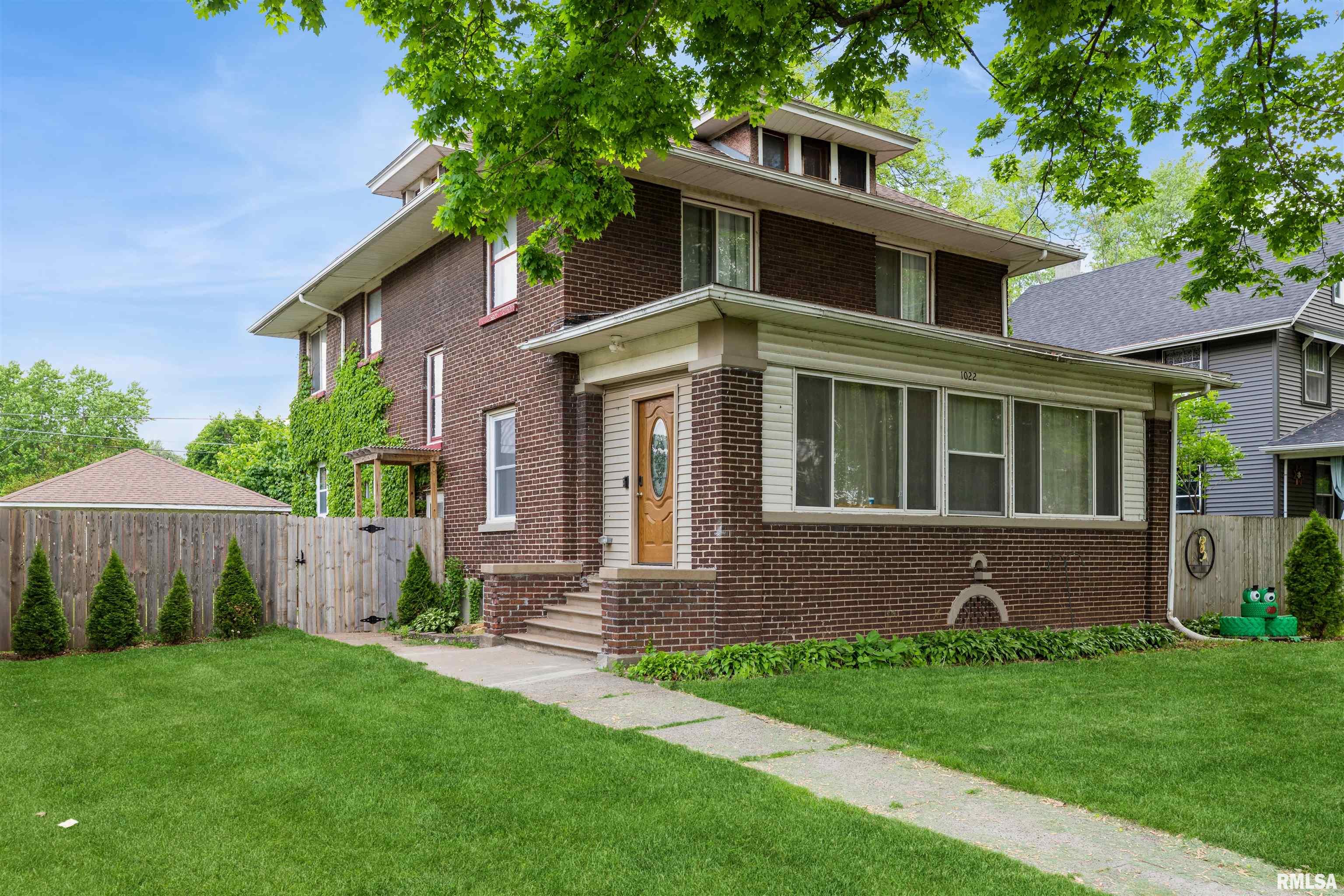 1022 Pershing Boulevard Property Photo 1