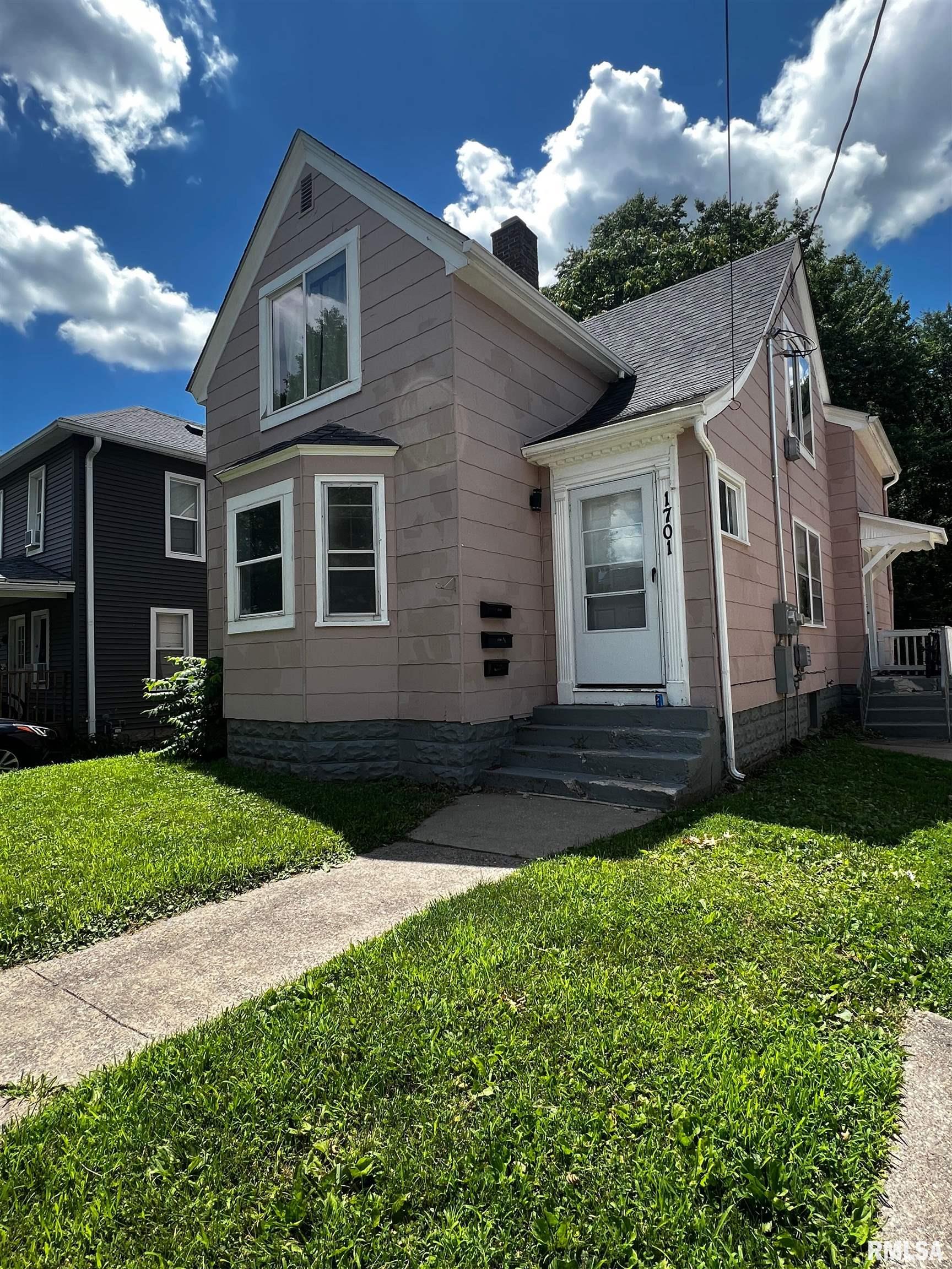 1701 2nd Street Property Photo 1