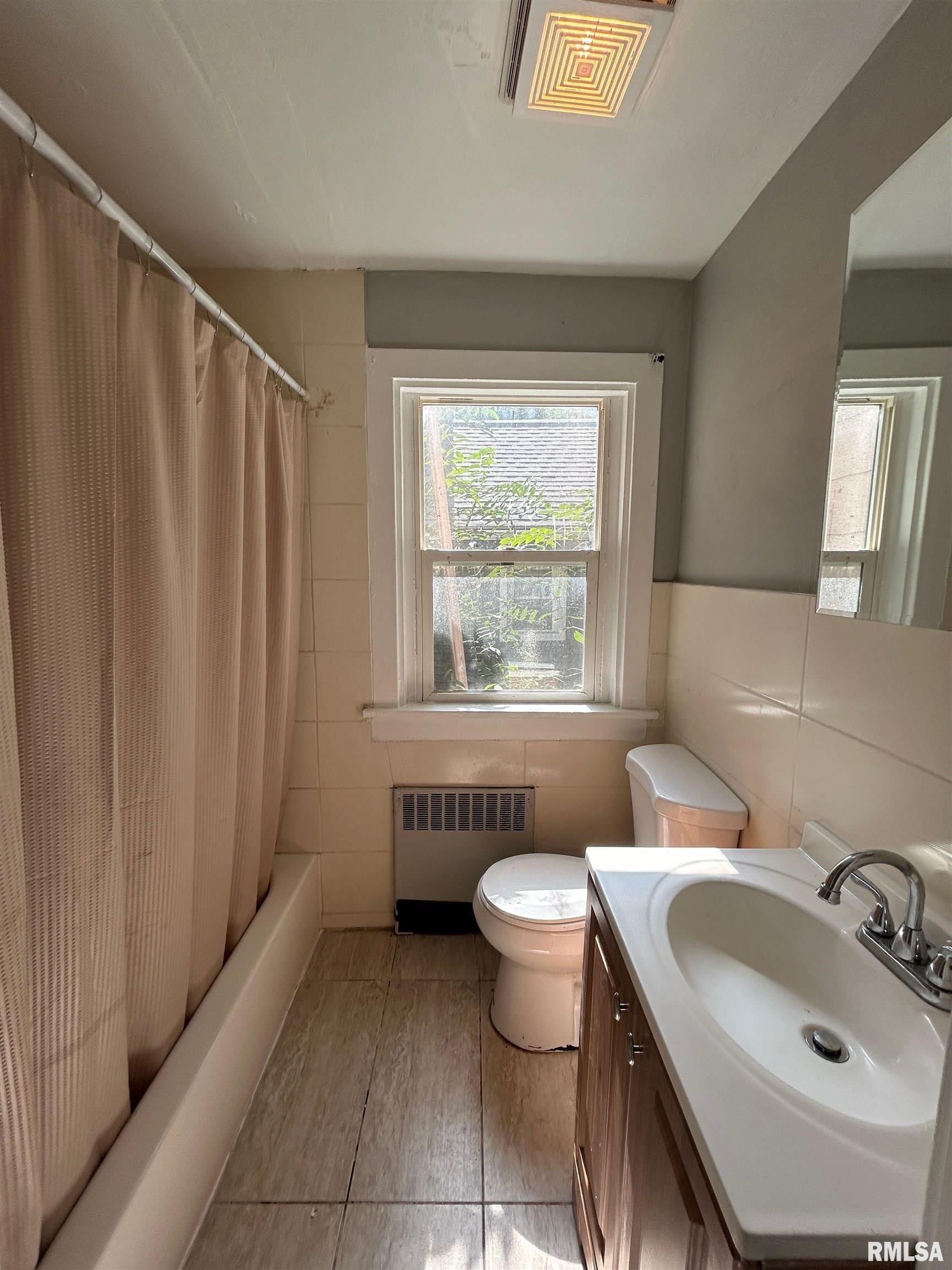 1701 2nd Street Property Photo 7