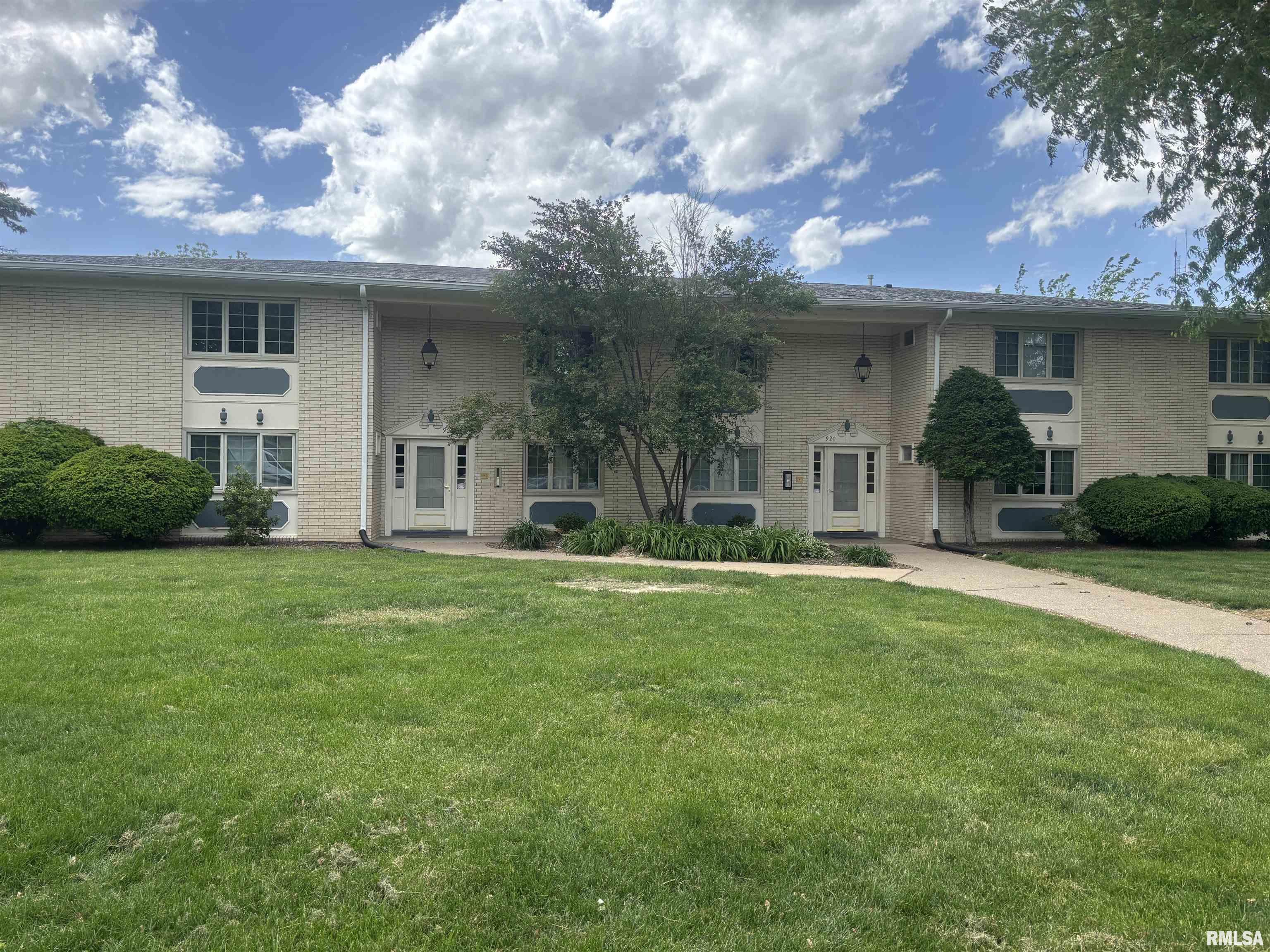920 17th Street Property Photo 1