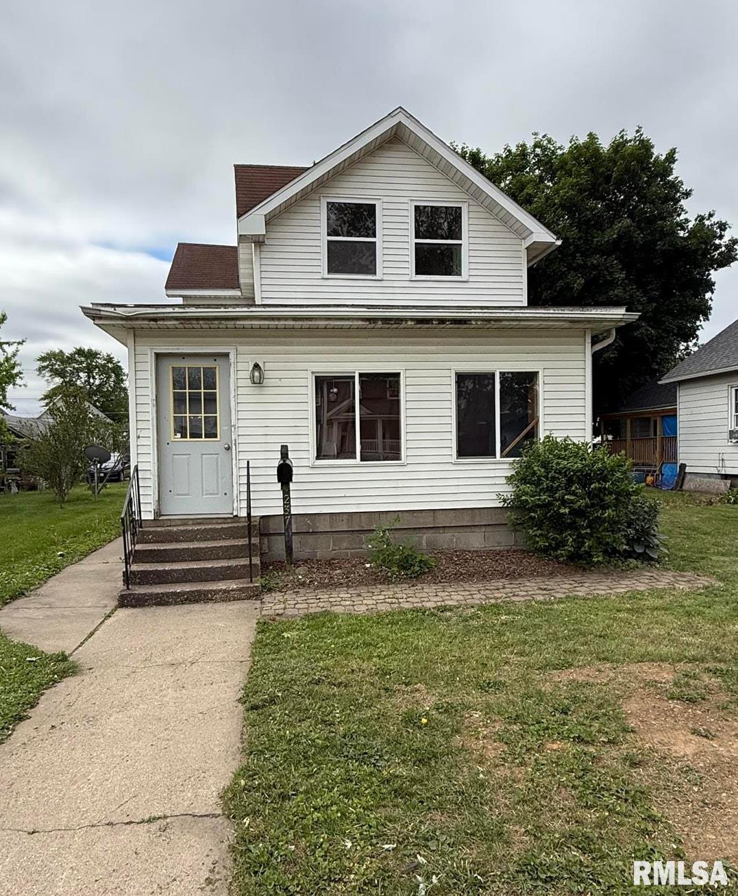 237 1st Avenue Property Photo 1