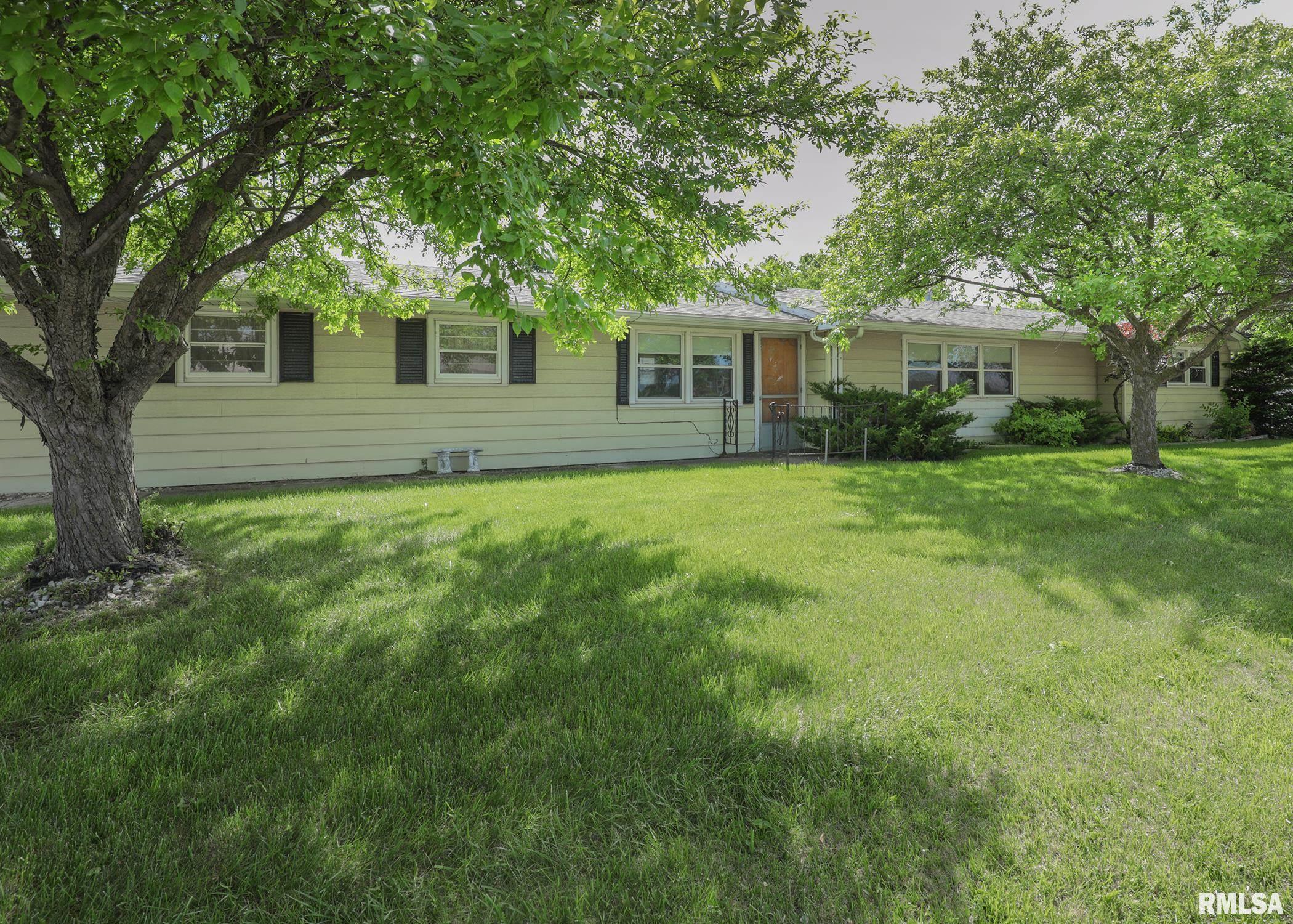 2218 9th Street Property Photo 1
