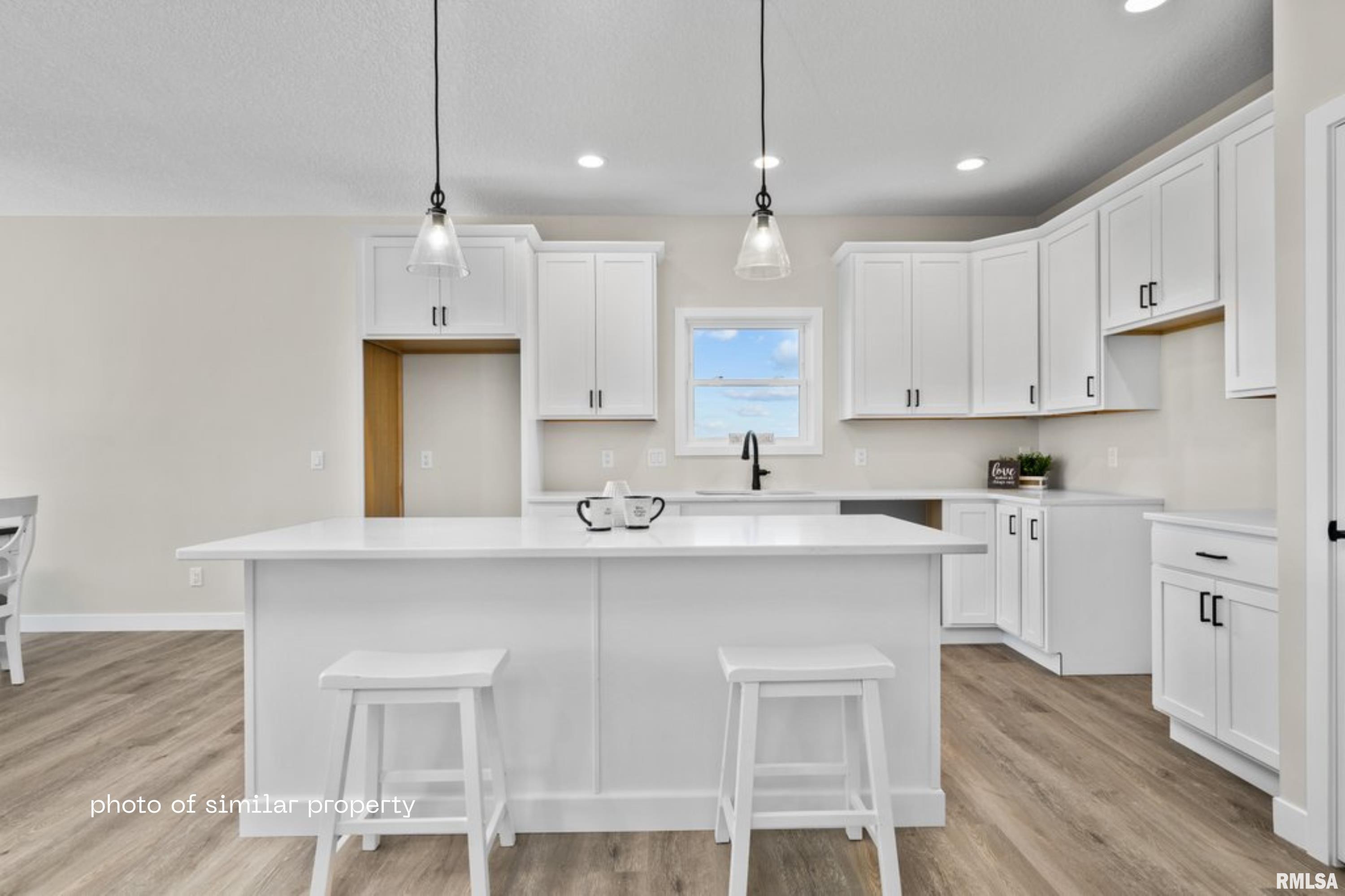 1875 Redbud Circle Property Photo 6