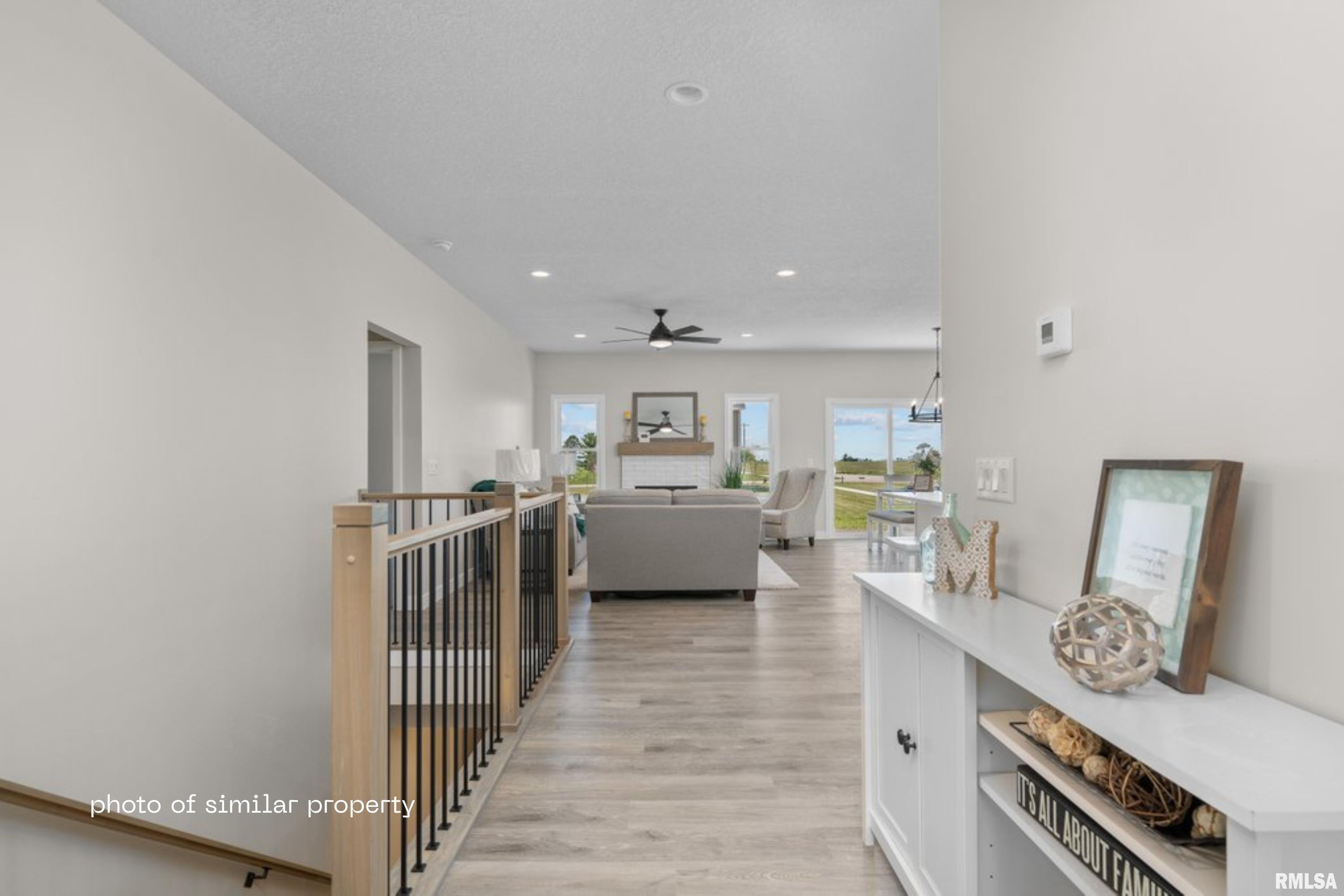 1875 Redbud Circle Property Photo 2