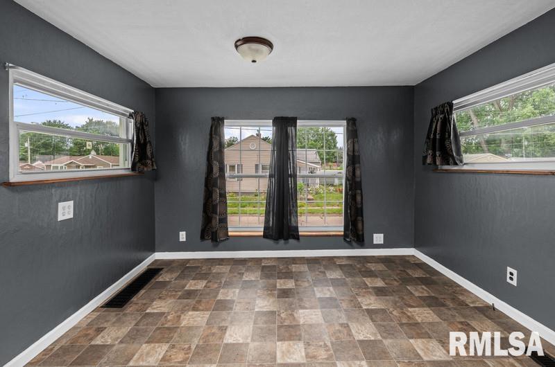 3132 Orchard Avenue Property Photo 9
