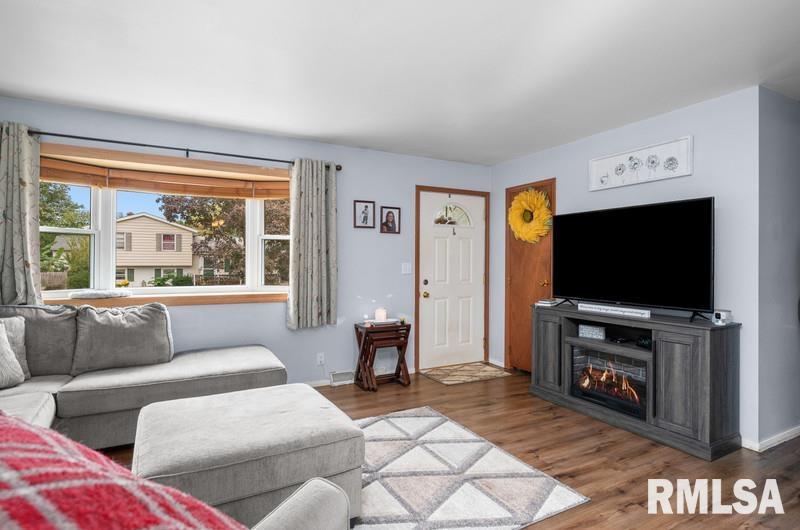 2314 N Birchwood Avenue Property Photo 7