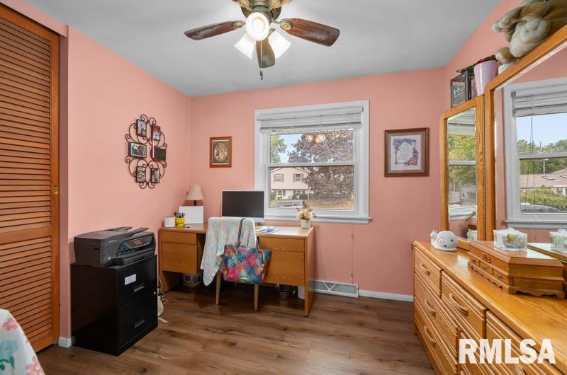 2314 N Birchwood Avenue Property Photo 14