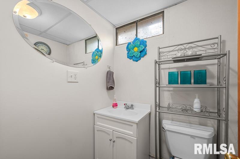 2314 N Birchwood Avenue Property Photo 22