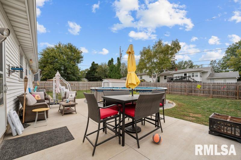 2314 N Birchwood Avenue Property Photo 23