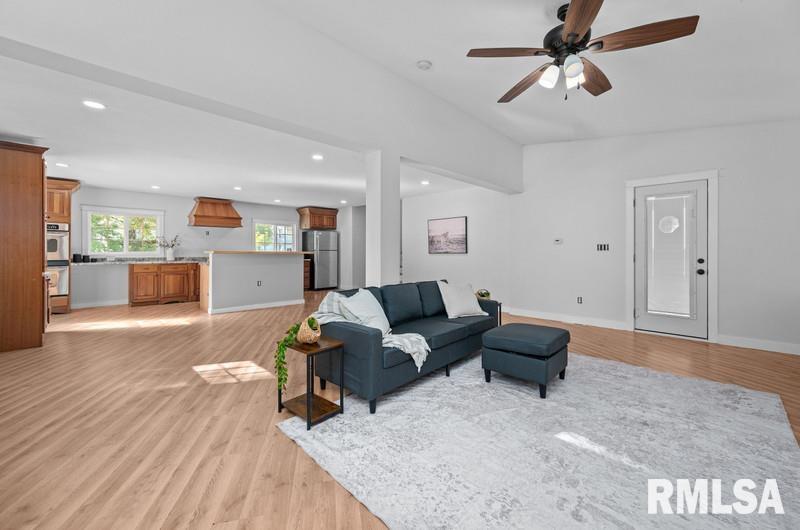 1709 Christie Street Property Photo 14