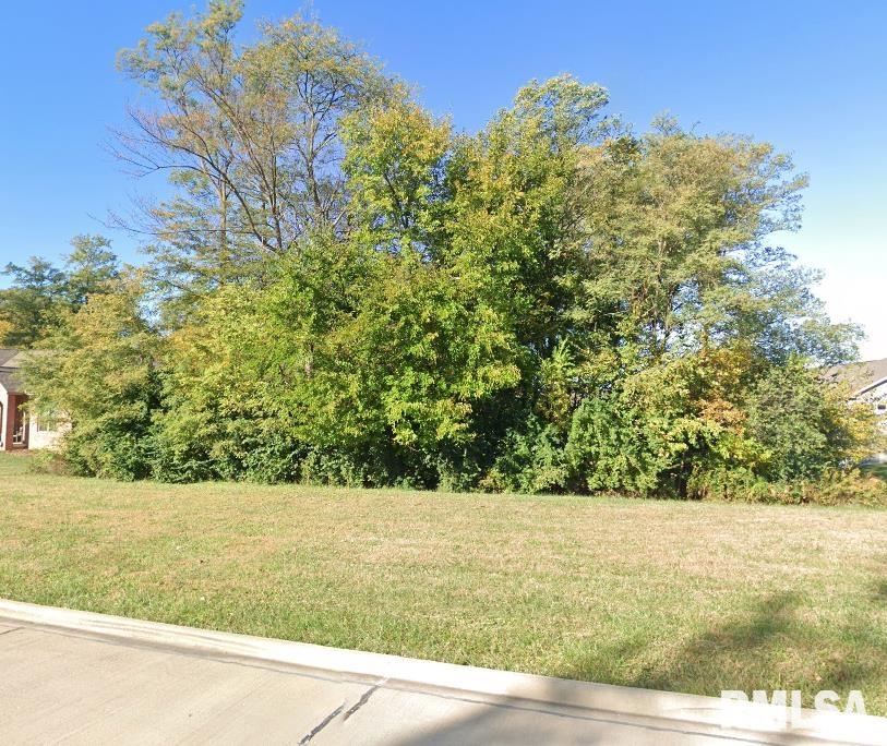 102 Ruth Court Property Photo 1