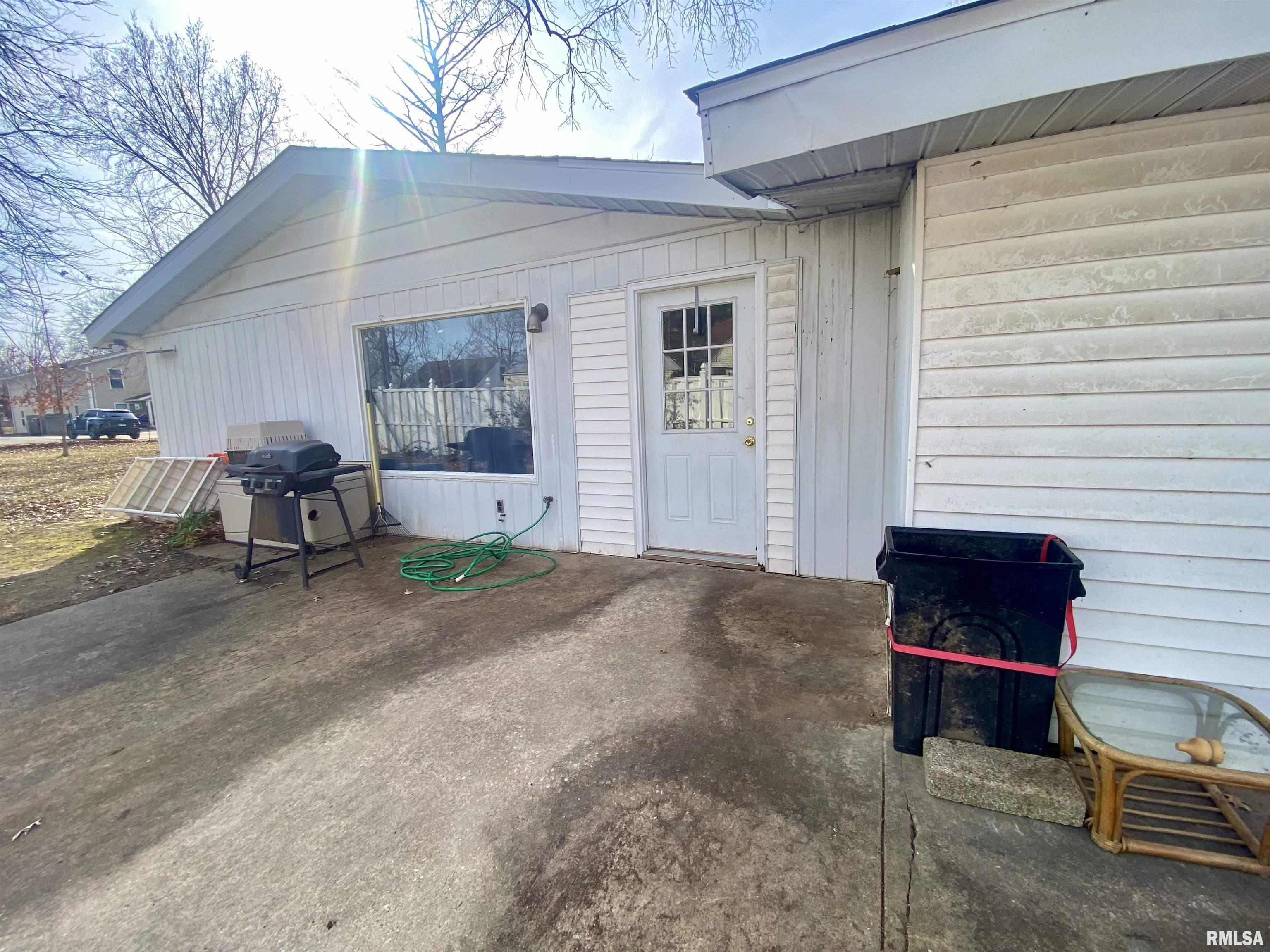 903 W Freeman Street Property Photo 23