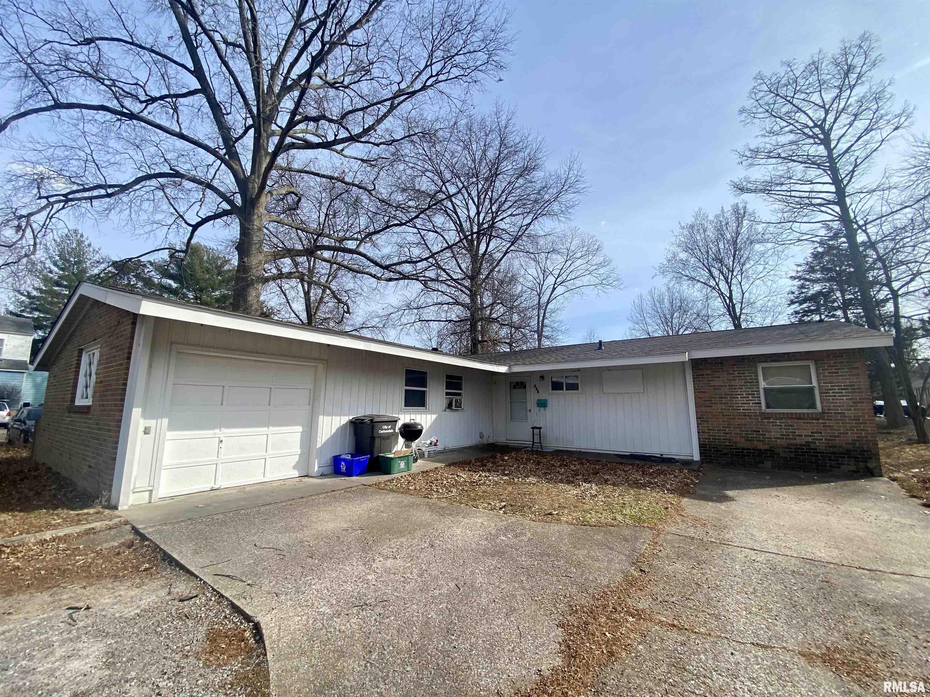 903 W Freeman Street Property Photo 29