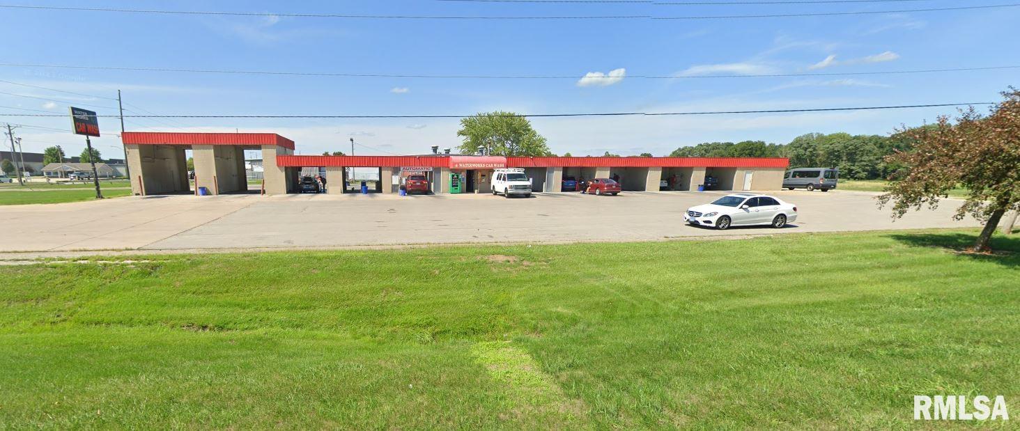 35 N Linwood Street Property Photo