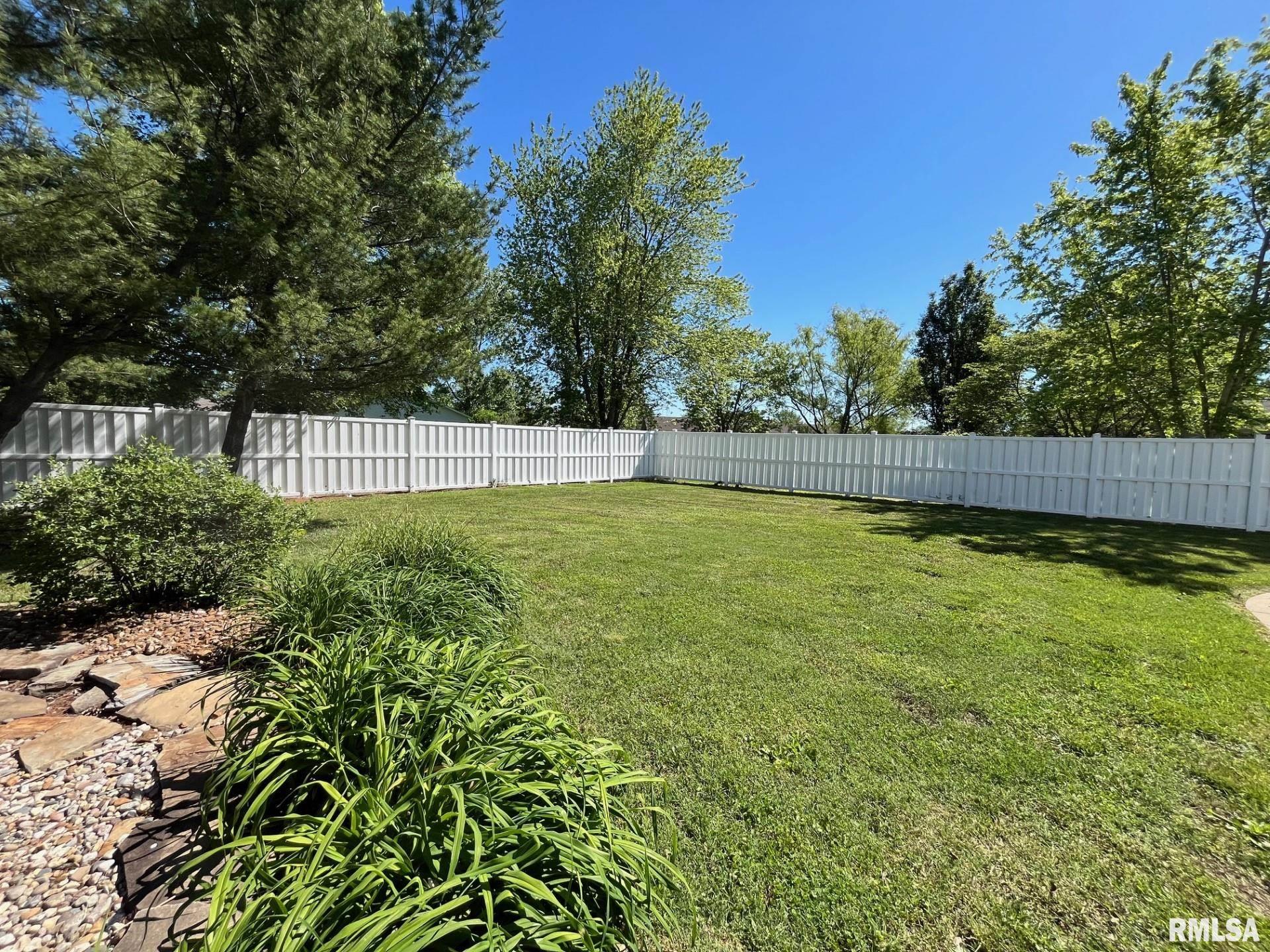 1518 Broeking Road Property Photo 6