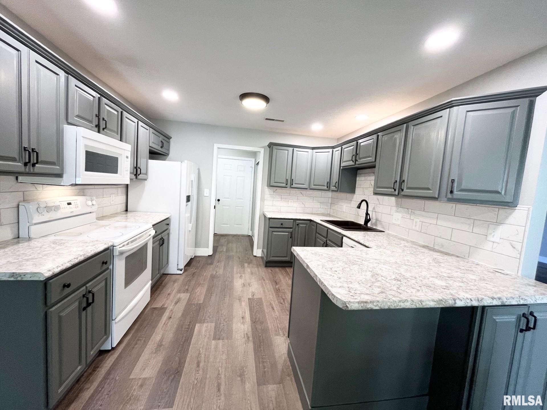 1518 Broeking Road Property Photo 10