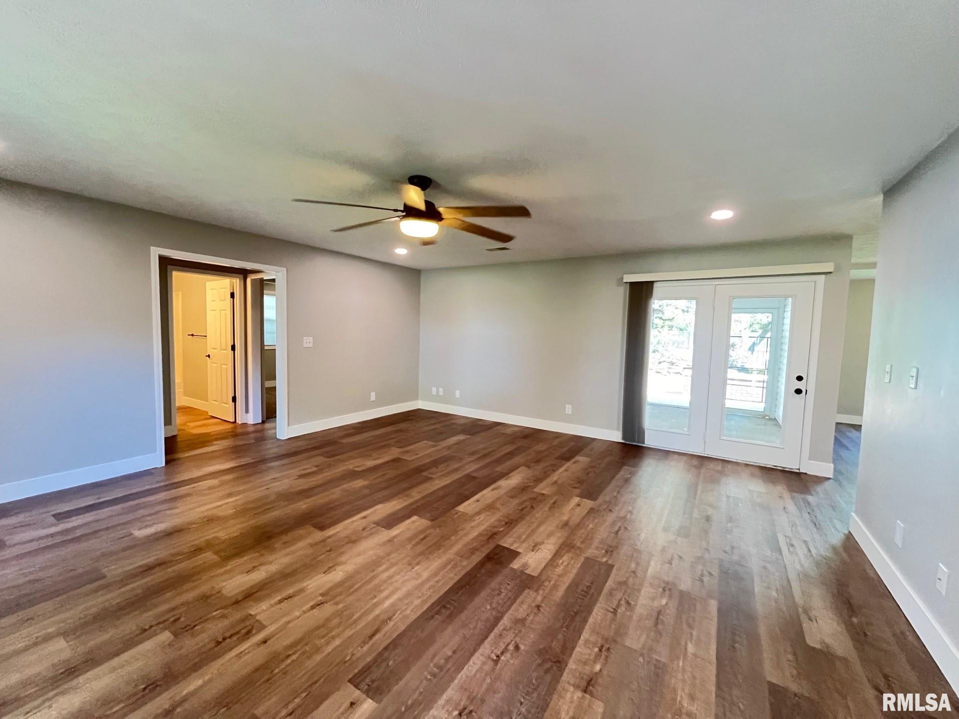 1518 Broeking Road Property Photo 16