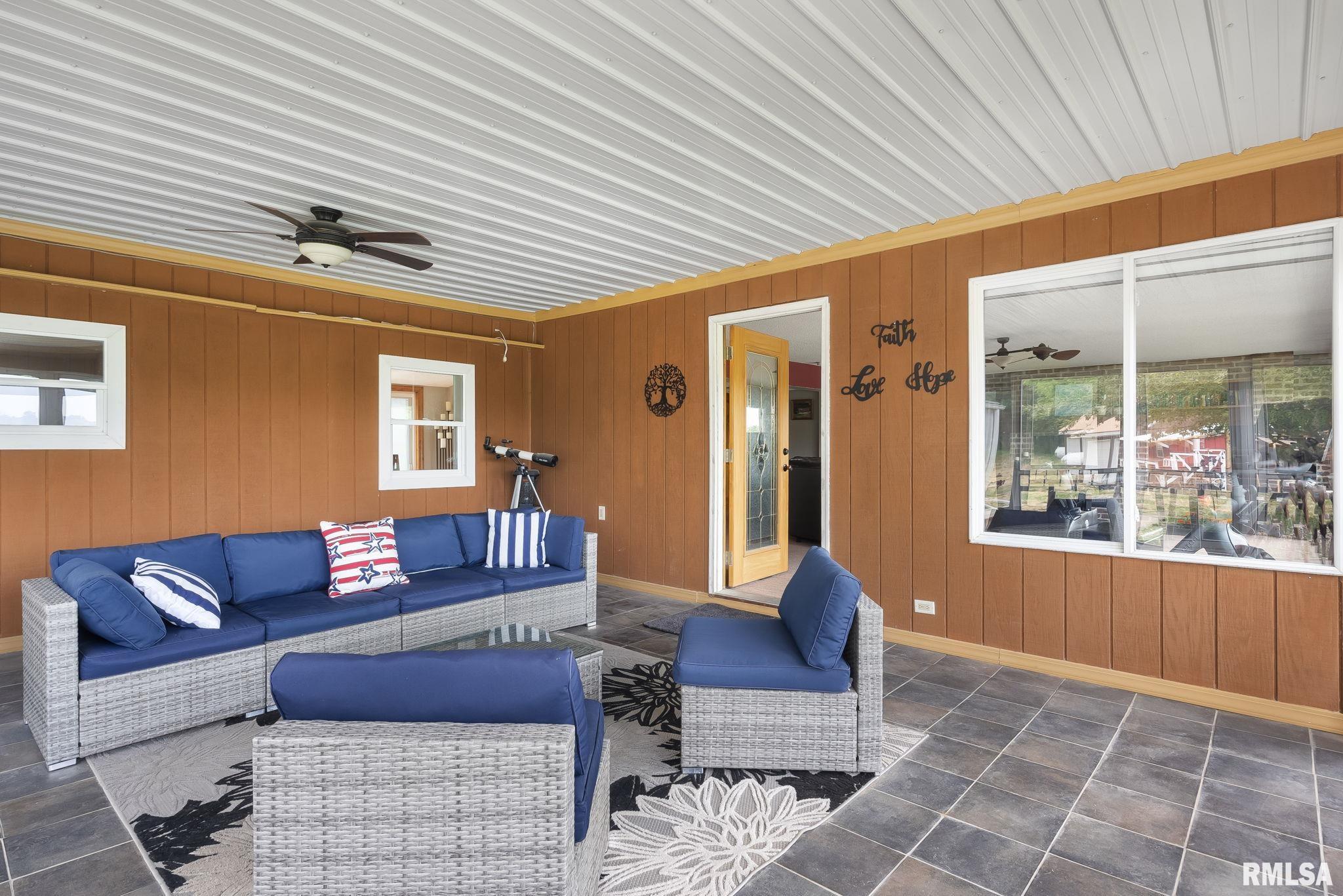 3415 170th Street Property Photo 8