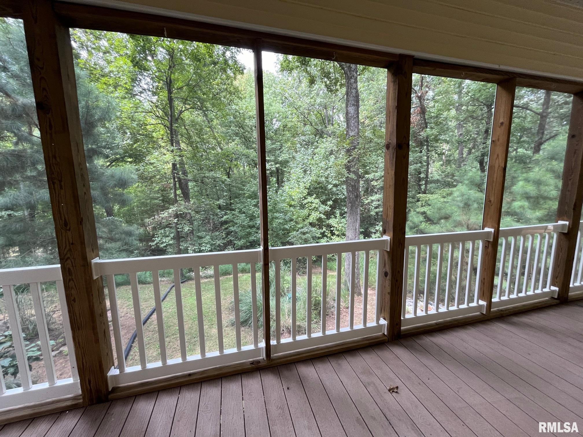 210 Fawn Trail Lane Property Photo 17