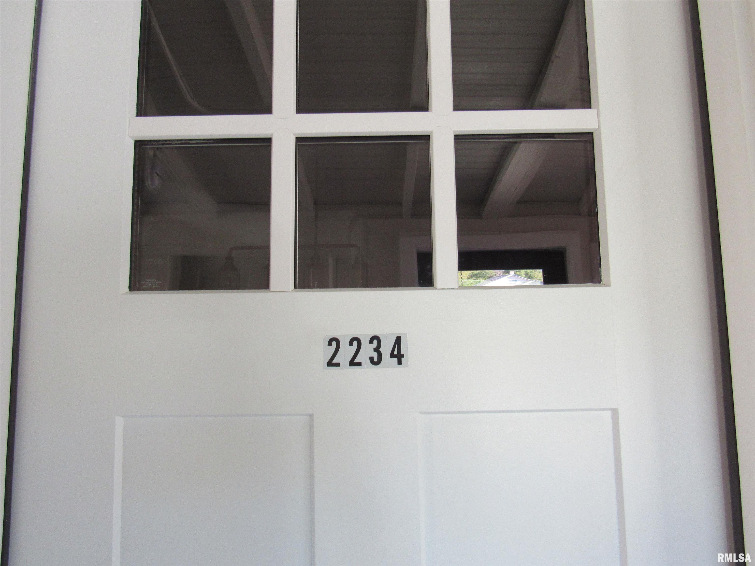 2234 E 11th Street Property Photo 4