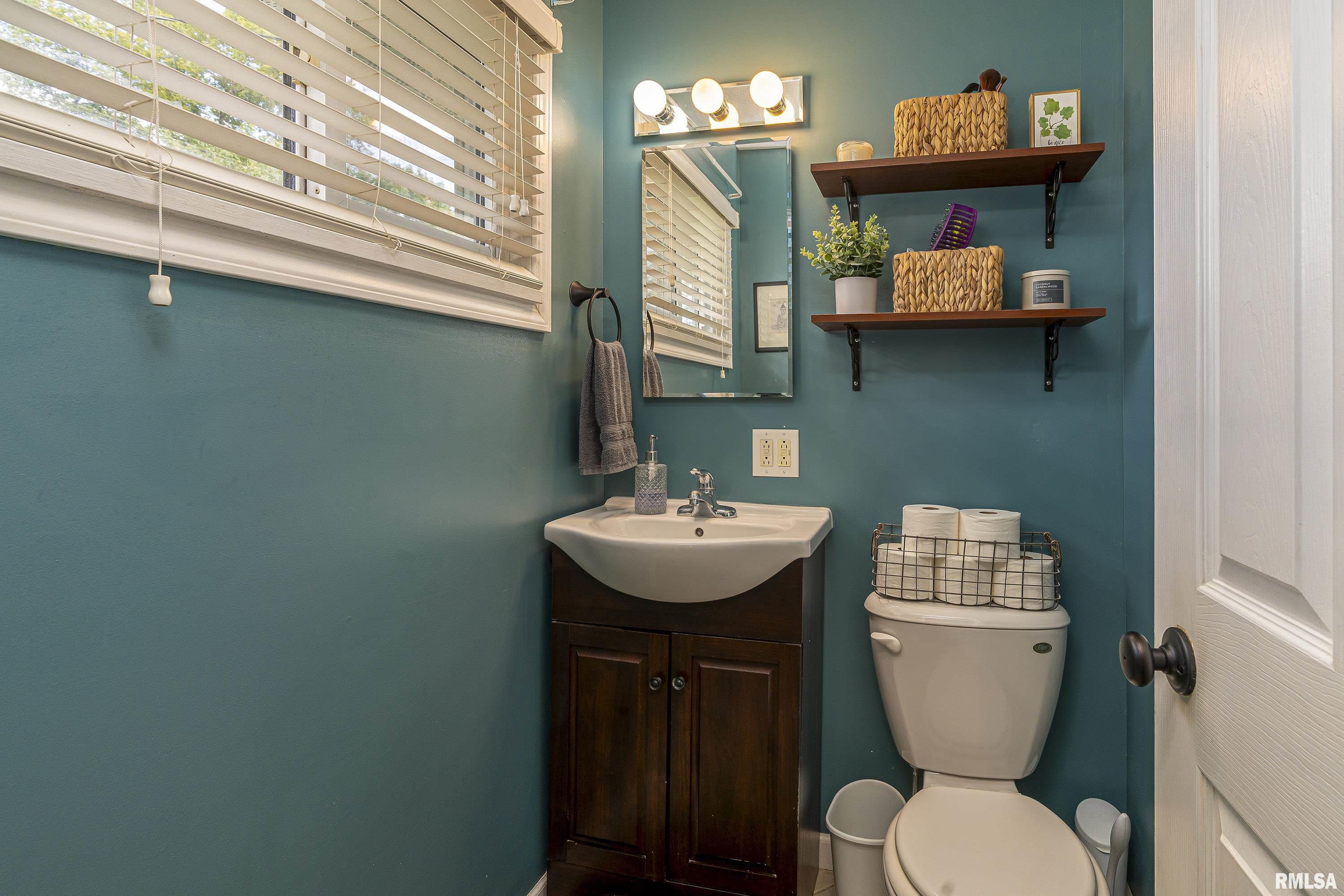 3002 Edgewood Park Drive Property Photo 15