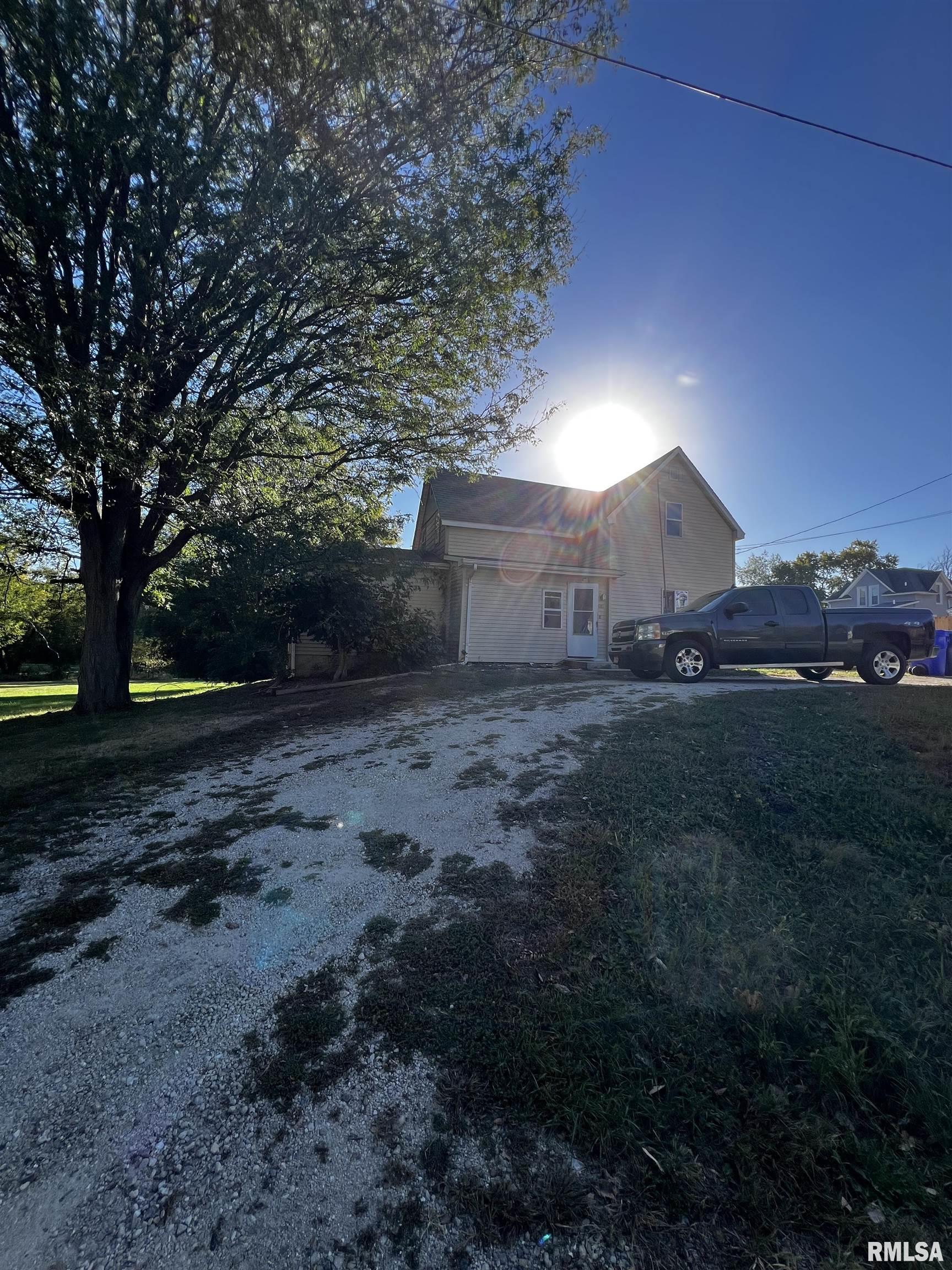 416 S Maple Avenue Property Photo