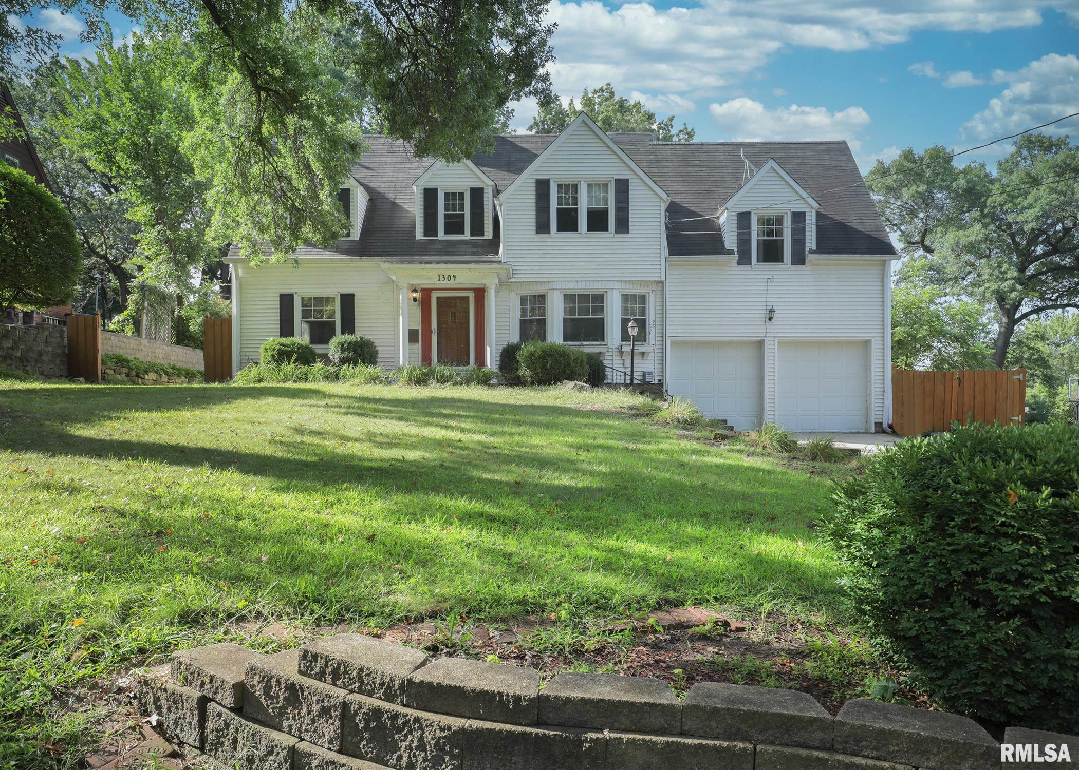 1304 42nd Avenue Property Photo