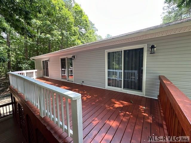 134 Roanoke Dr Property Photo 7