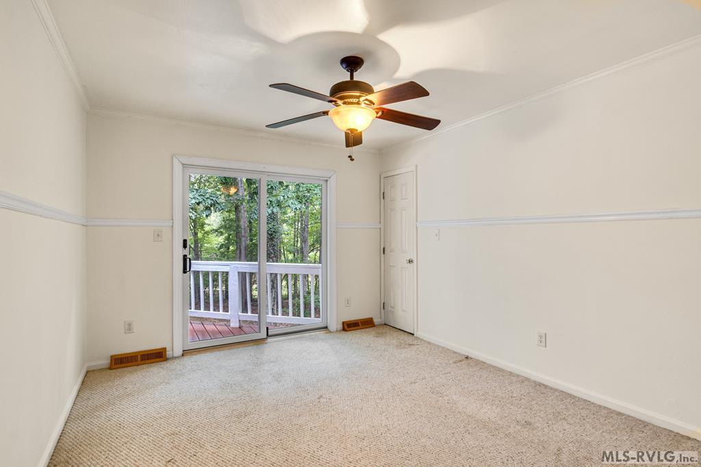 134 Roanoke Dr Property Photo 31