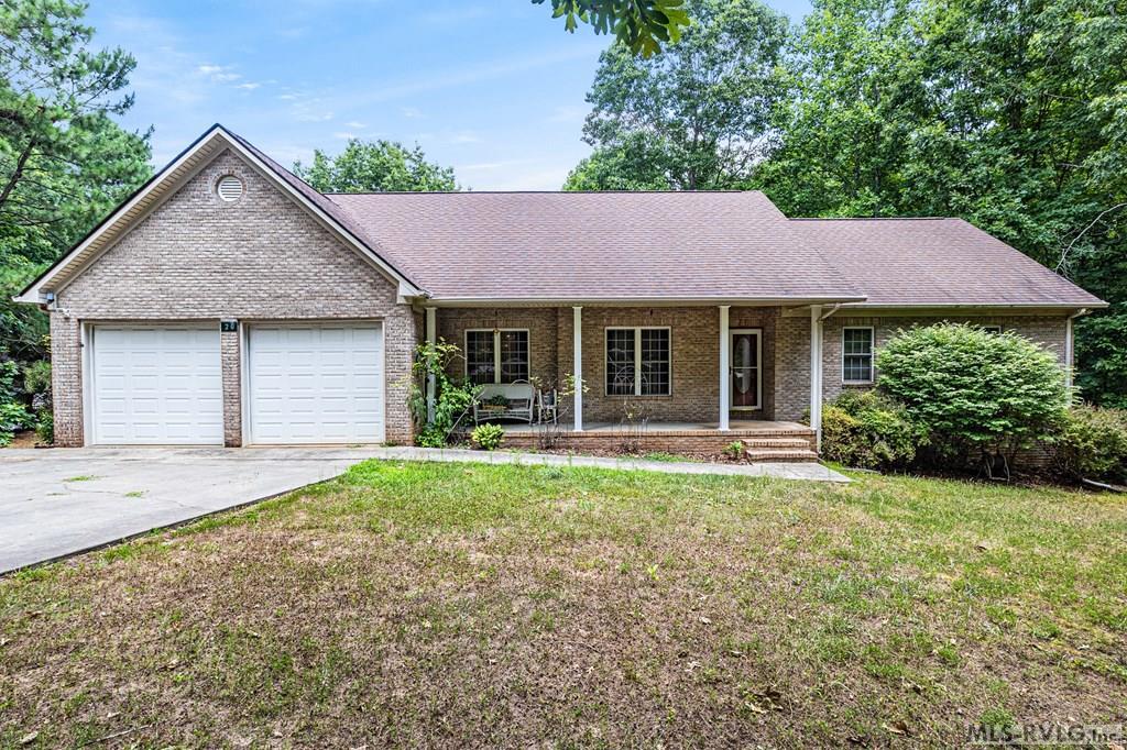 20 Breezewood Rd Property Photo